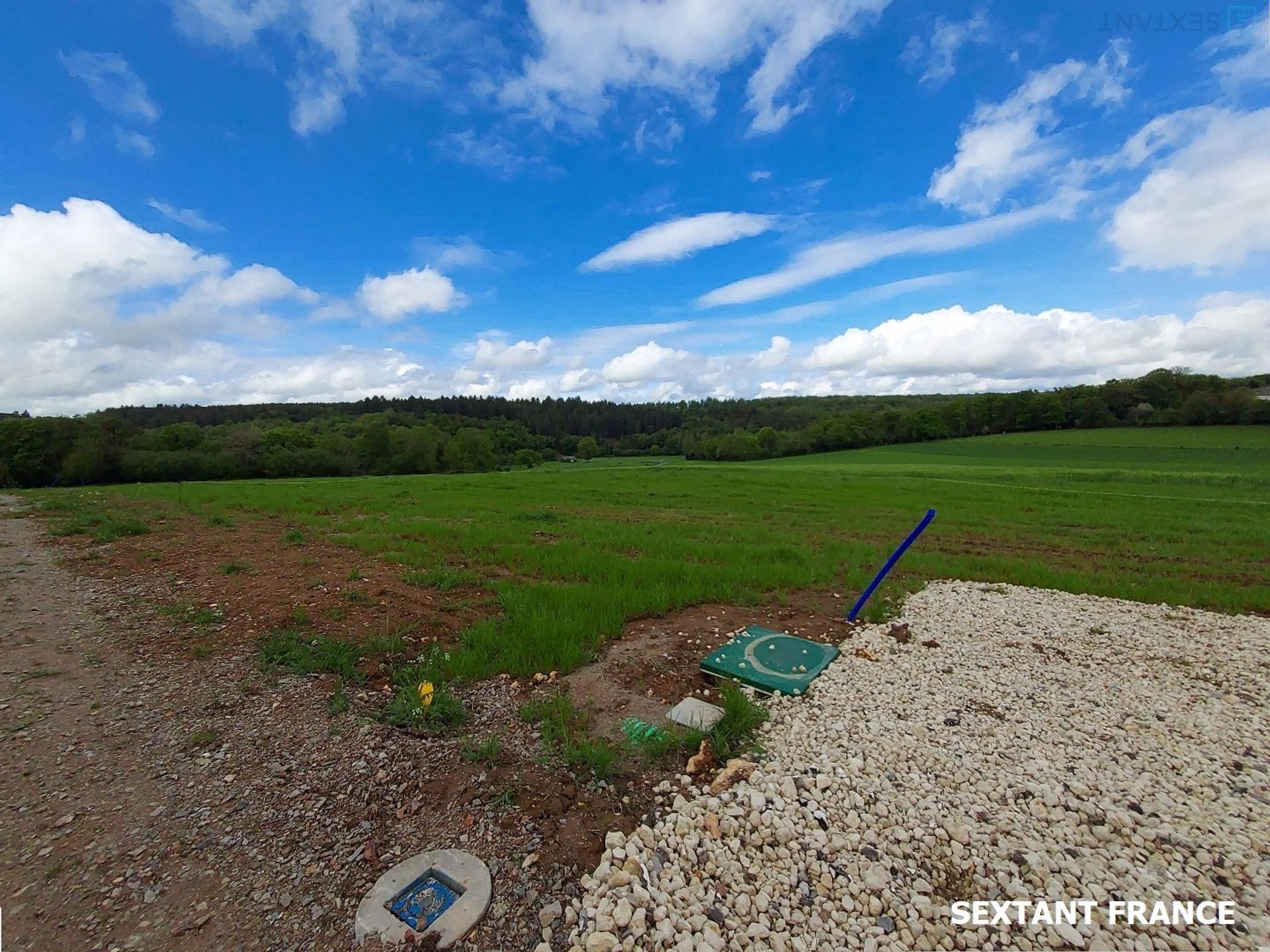 Otro en La Neuville-du-Bosc, Normandía 12544225