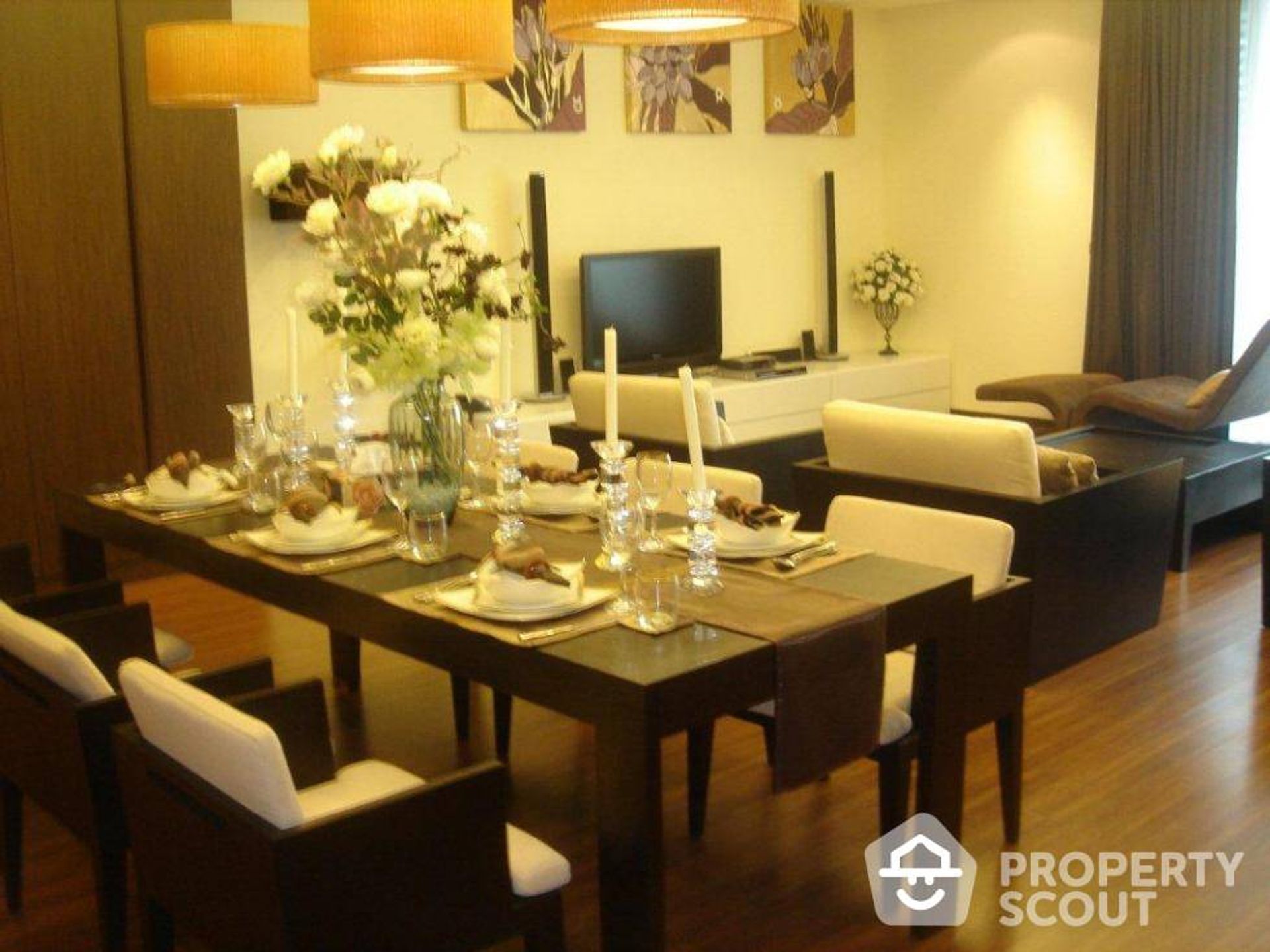 Condominium in Bang Rak, Krung Thep Maha Nakhon 12544365