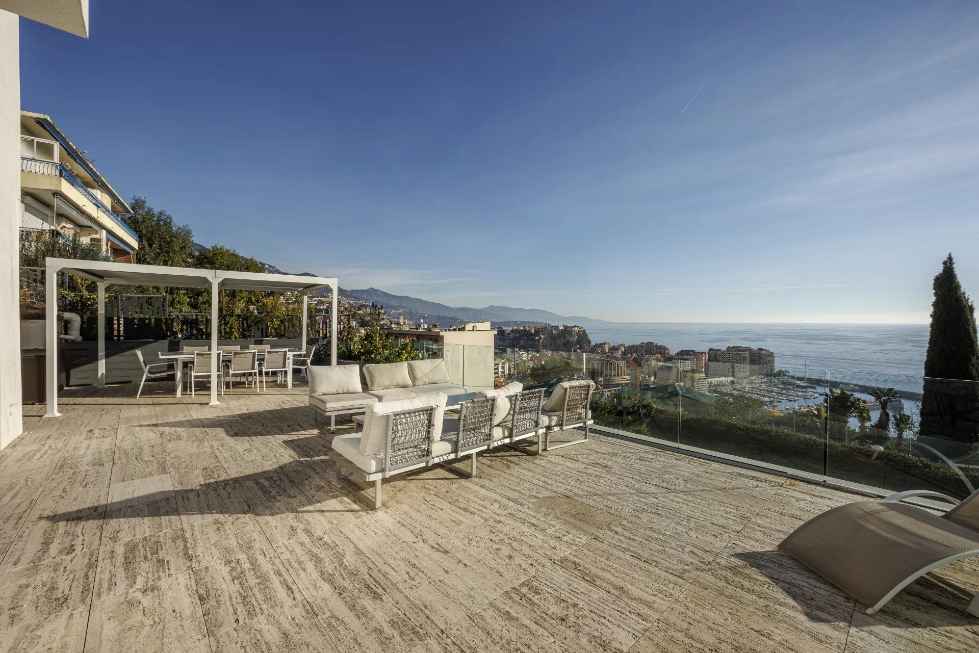 Condominio en Saint-Jean-Cap-Ferrat, Provenza-Alpes-Costa Azul 12544673