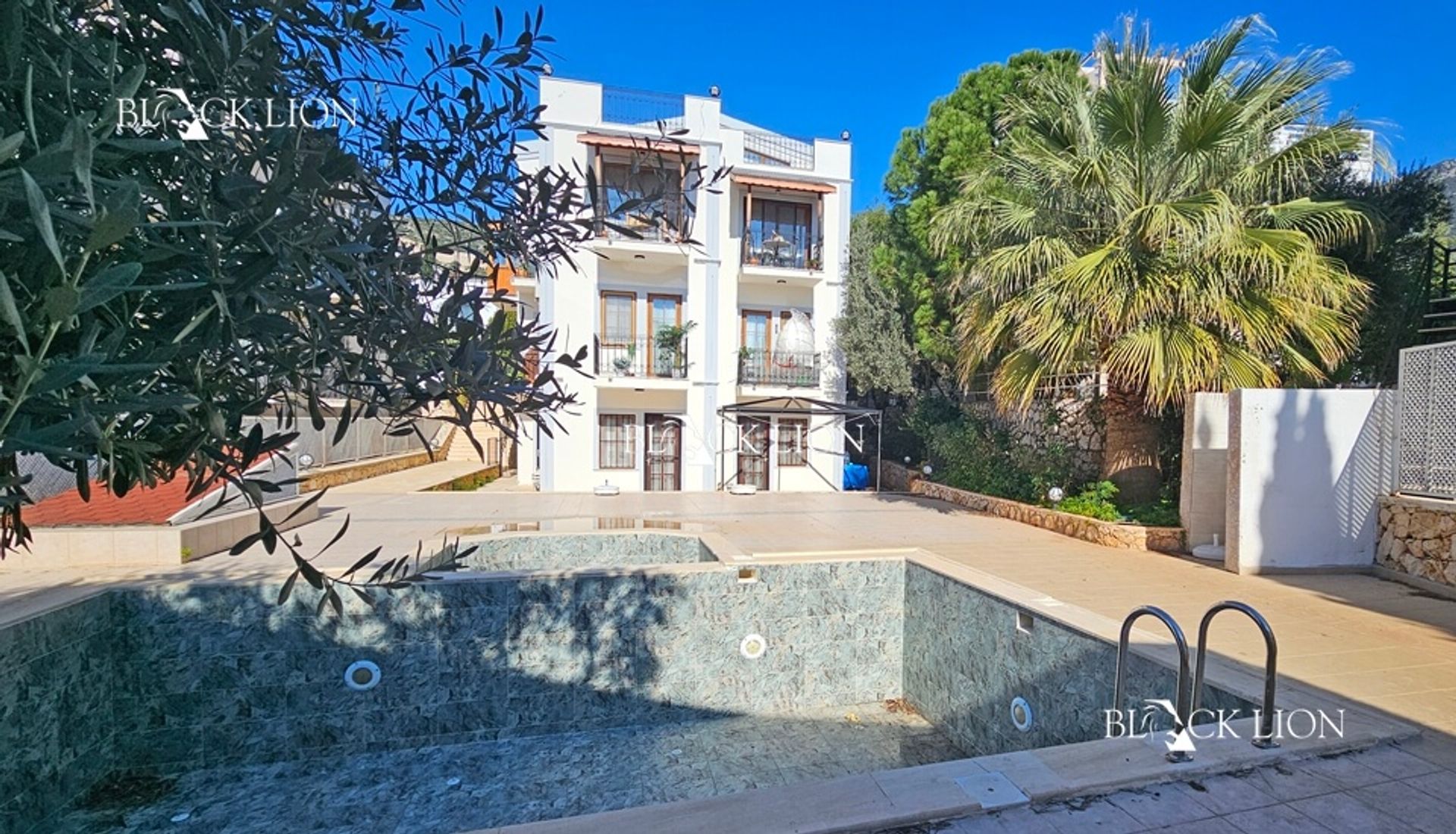 Condominio en kalkan, Antalya 12545096