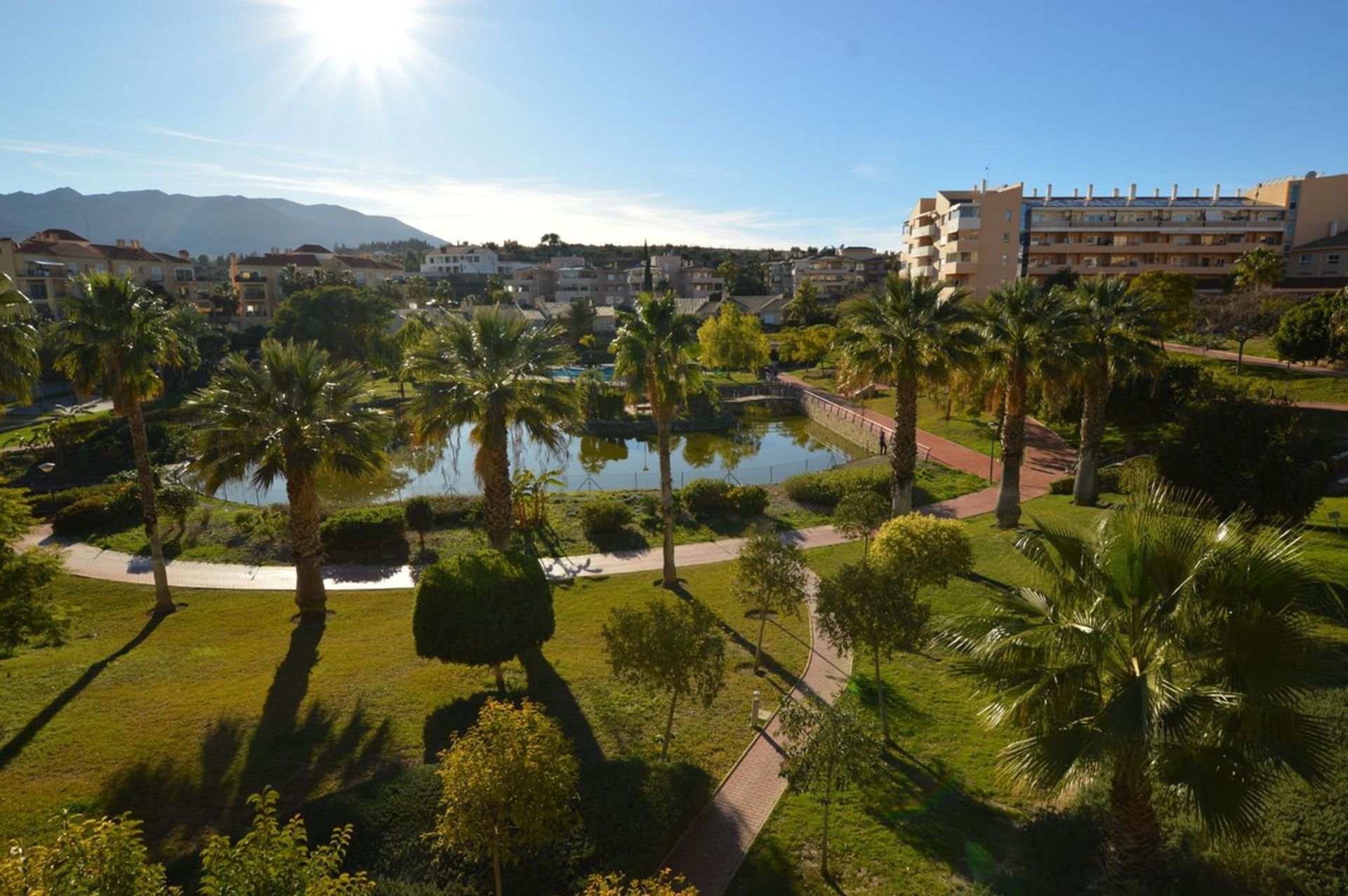 Condominium dans Alhaurín de la Torre, Andalusia 12545214