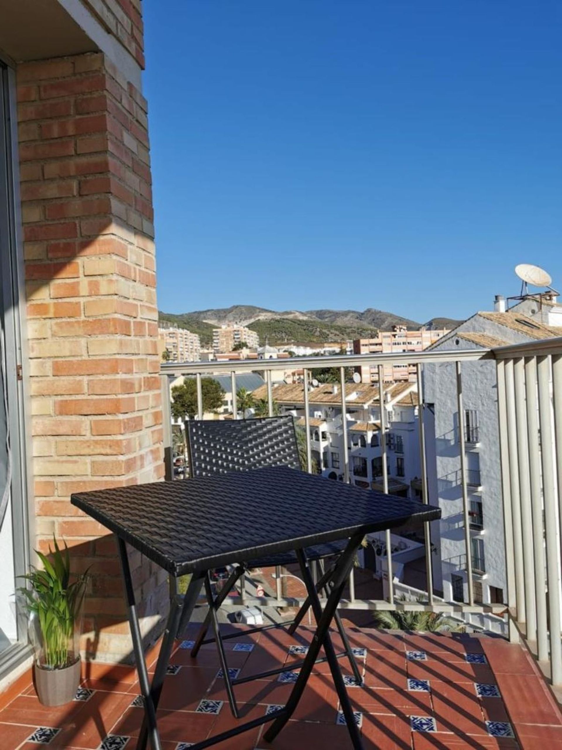 Condominium in Benalmadena, Andalusia 12545229