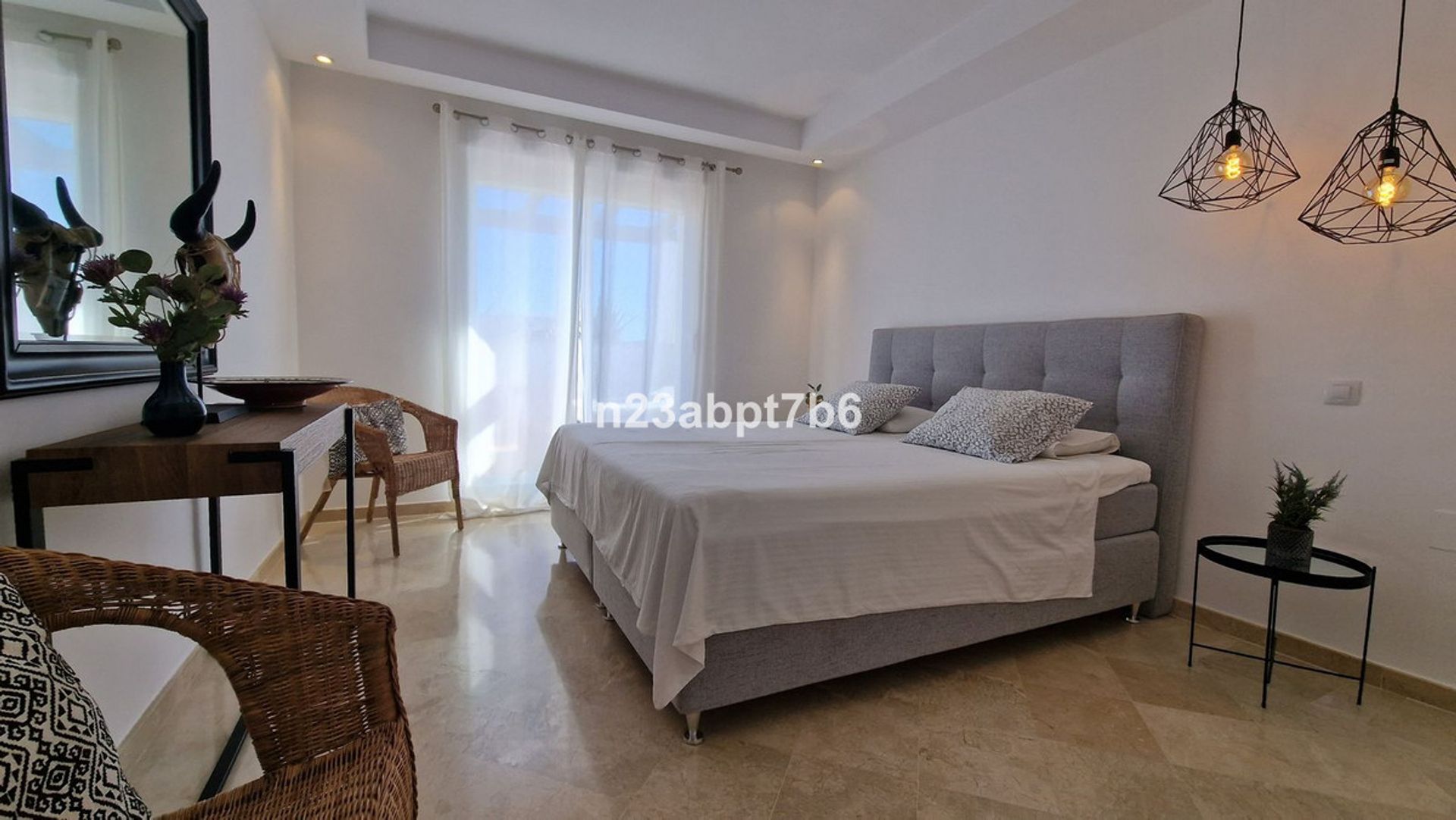 Condominium in Marbella, Andalucía 12545354