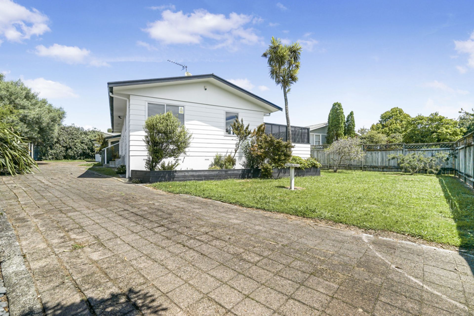 Condominium in Hamilton, Waikato 12545569