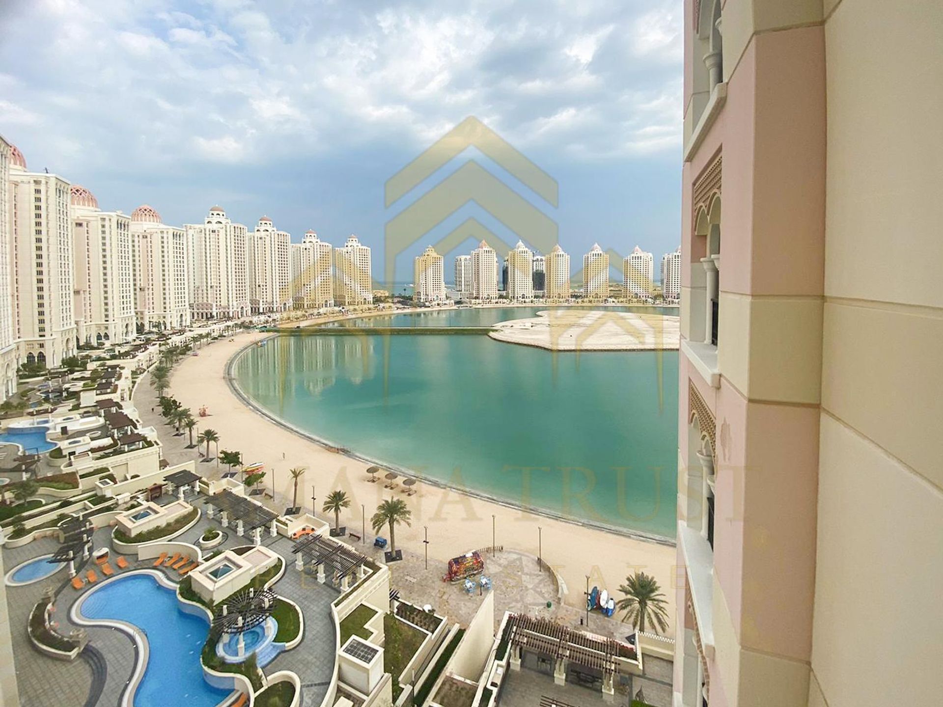 Condominium in Doha, Doha 12545898