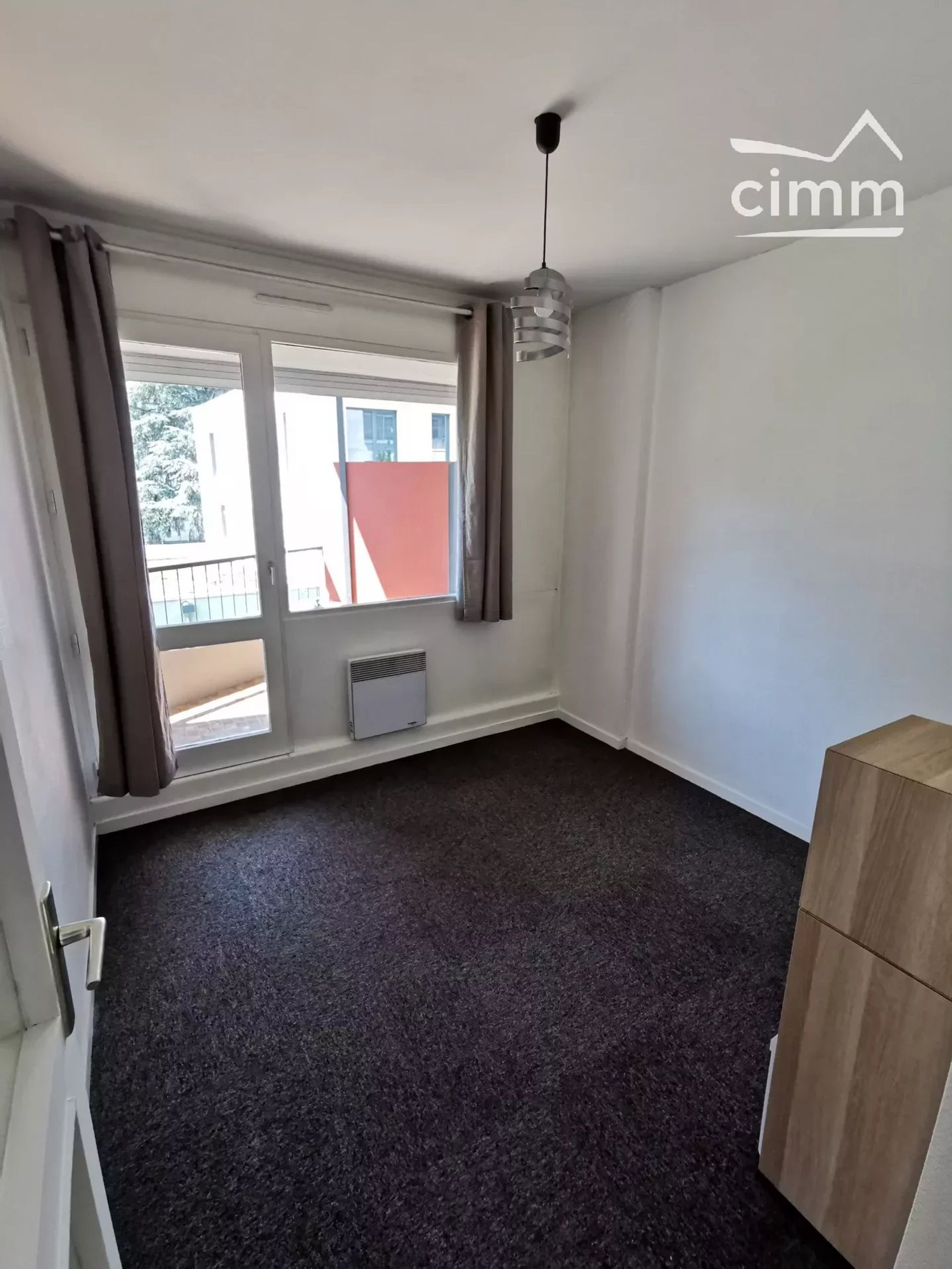 Osakehuoneisto sisään Grenoble, Auvergne-Rhône-Alpes 12546482