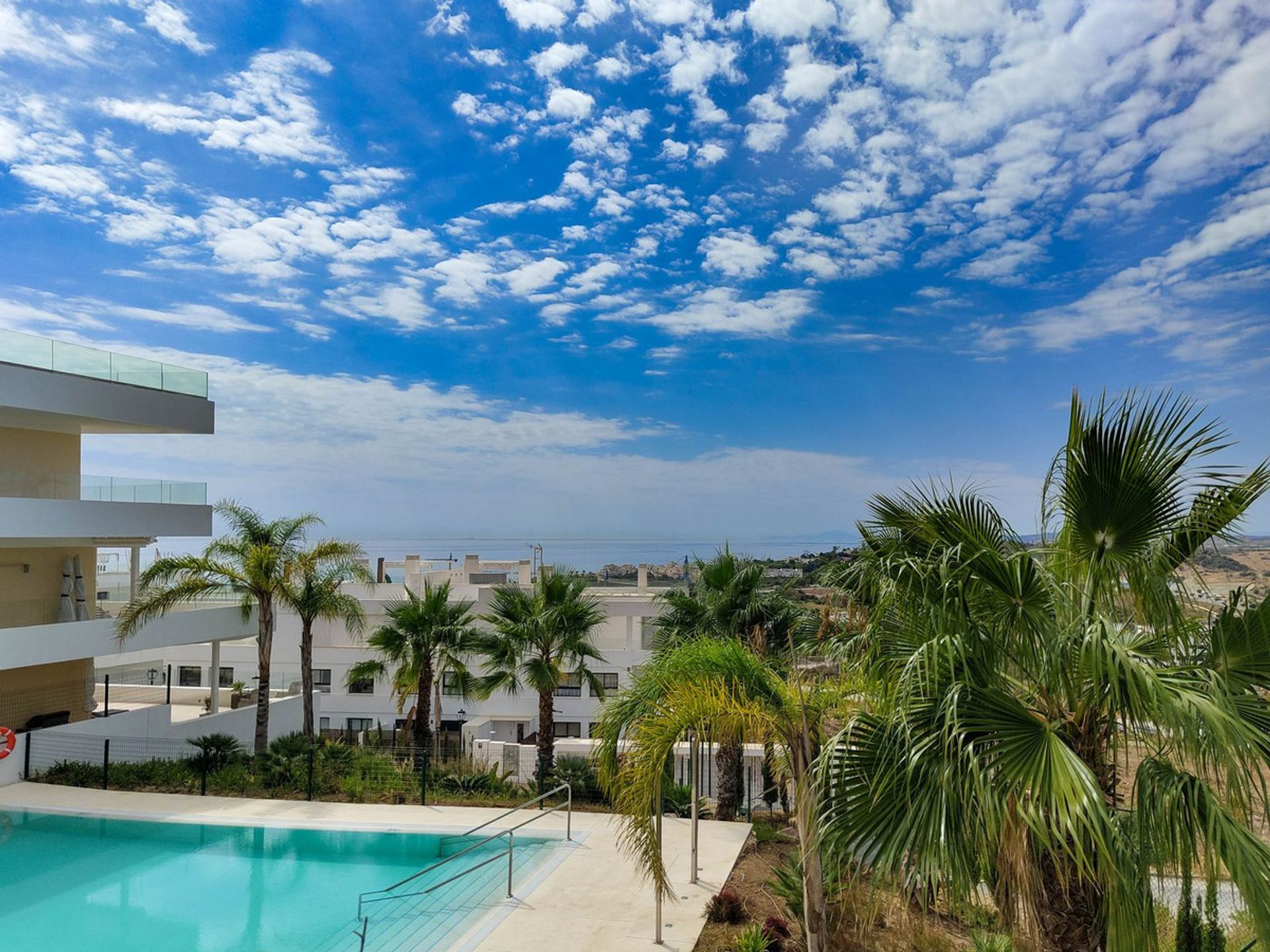 Condominium in Estepona, Andalusië 12547029