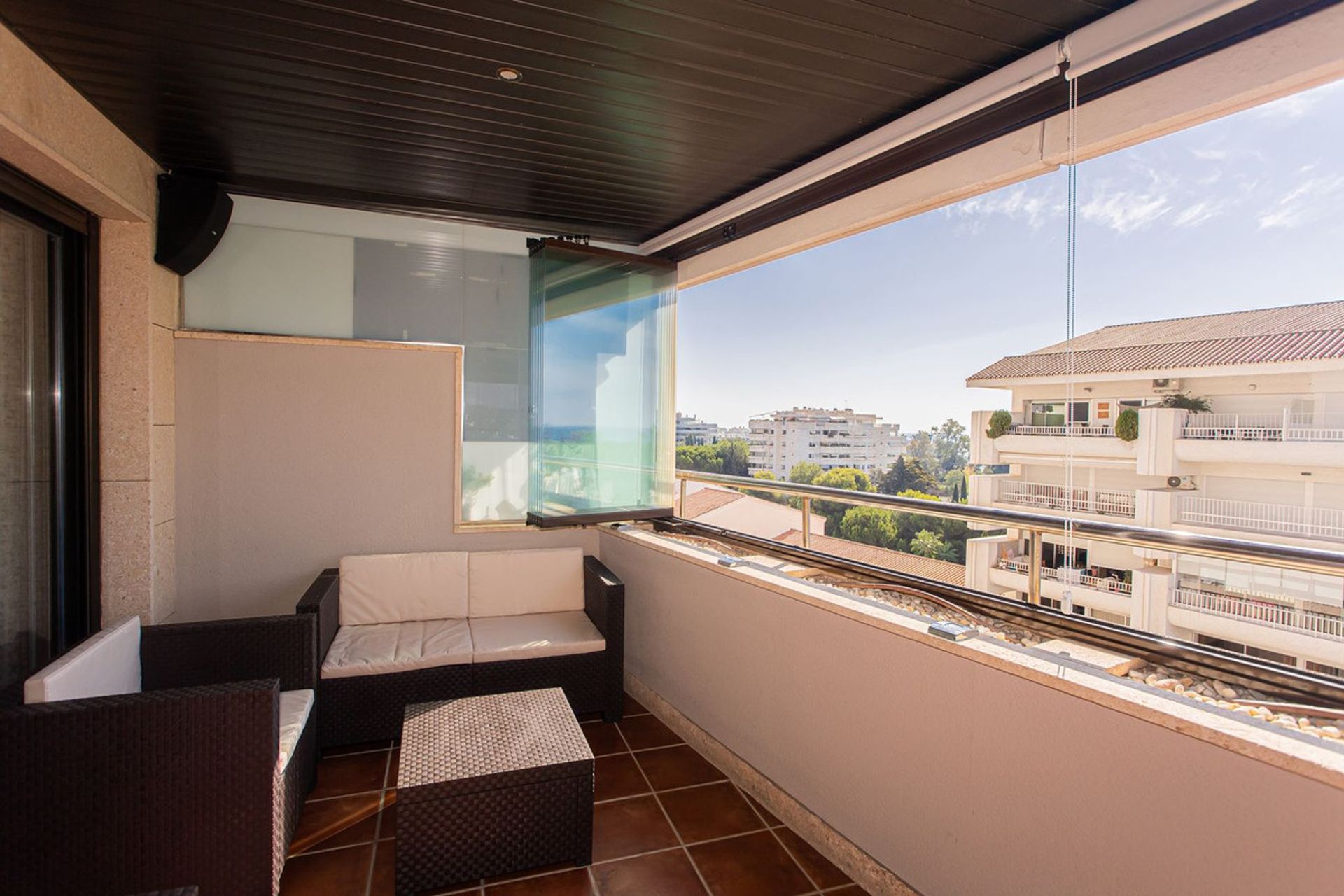 Condominium in Marbella, Andalusia 12547350