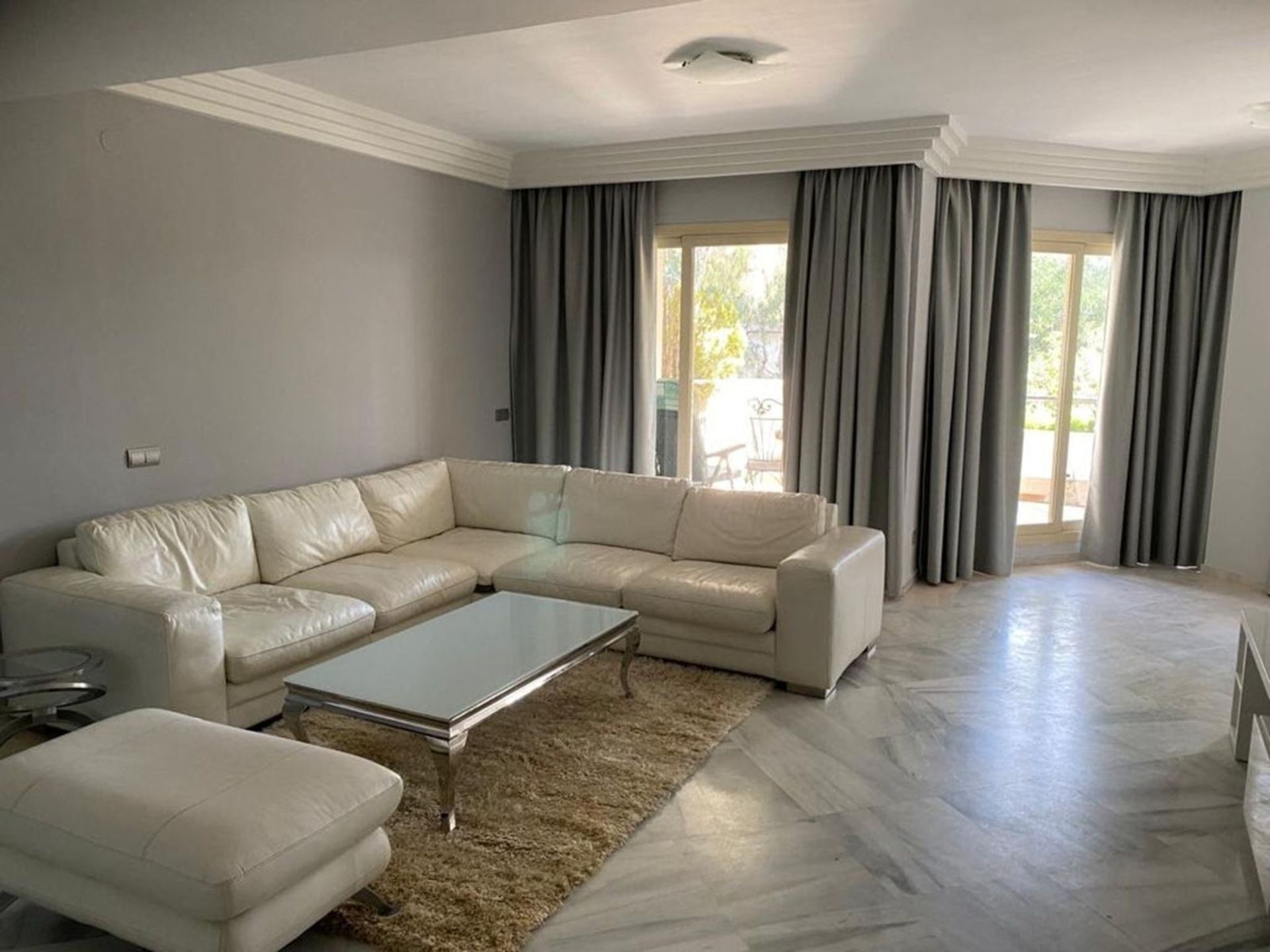 Condominium in Marbella, Andalucía 12547440