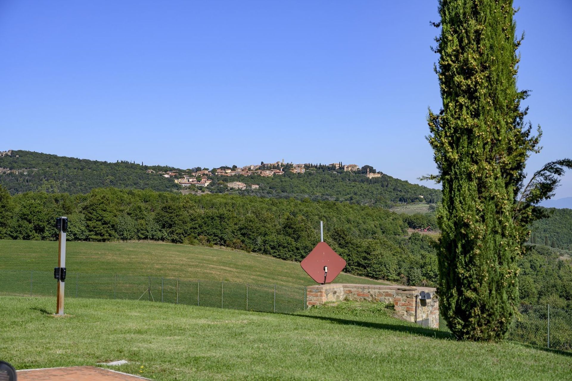 집 에 Montepulciano, Tuscany 12547660