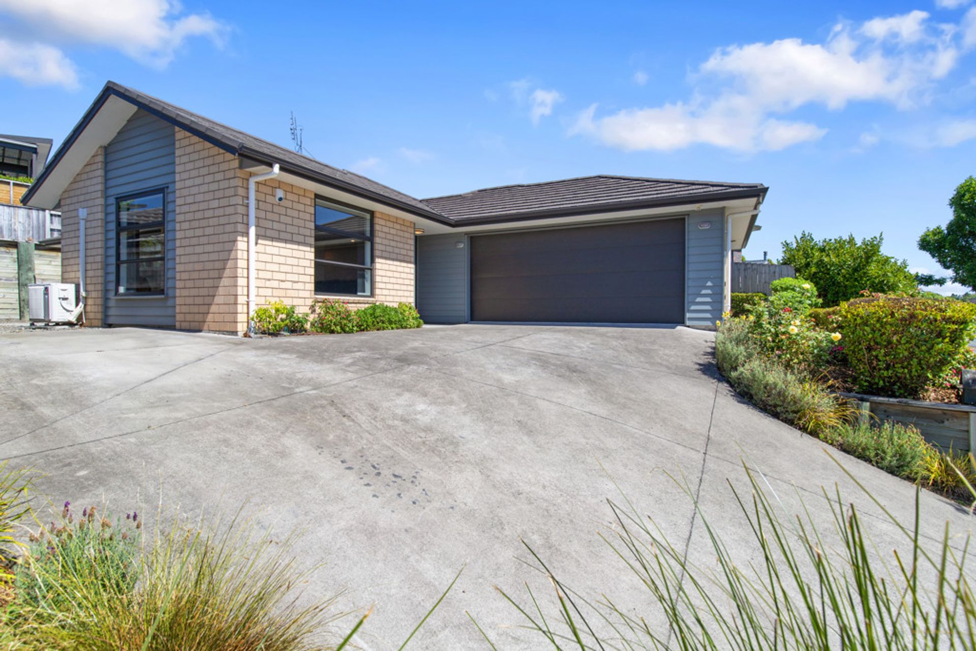 Condominio nel Hamilton, Waikato 12547778