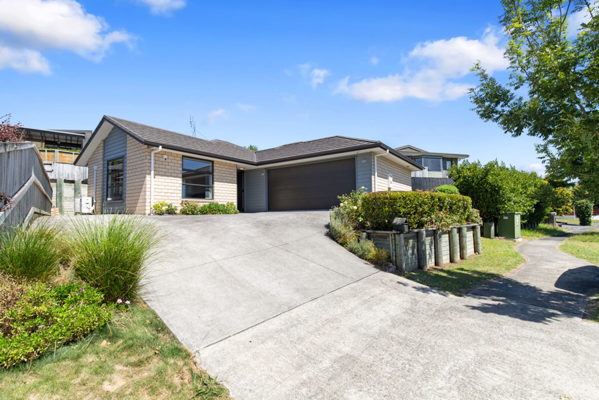 Condominio nel Hamilton, Waikato 12547778