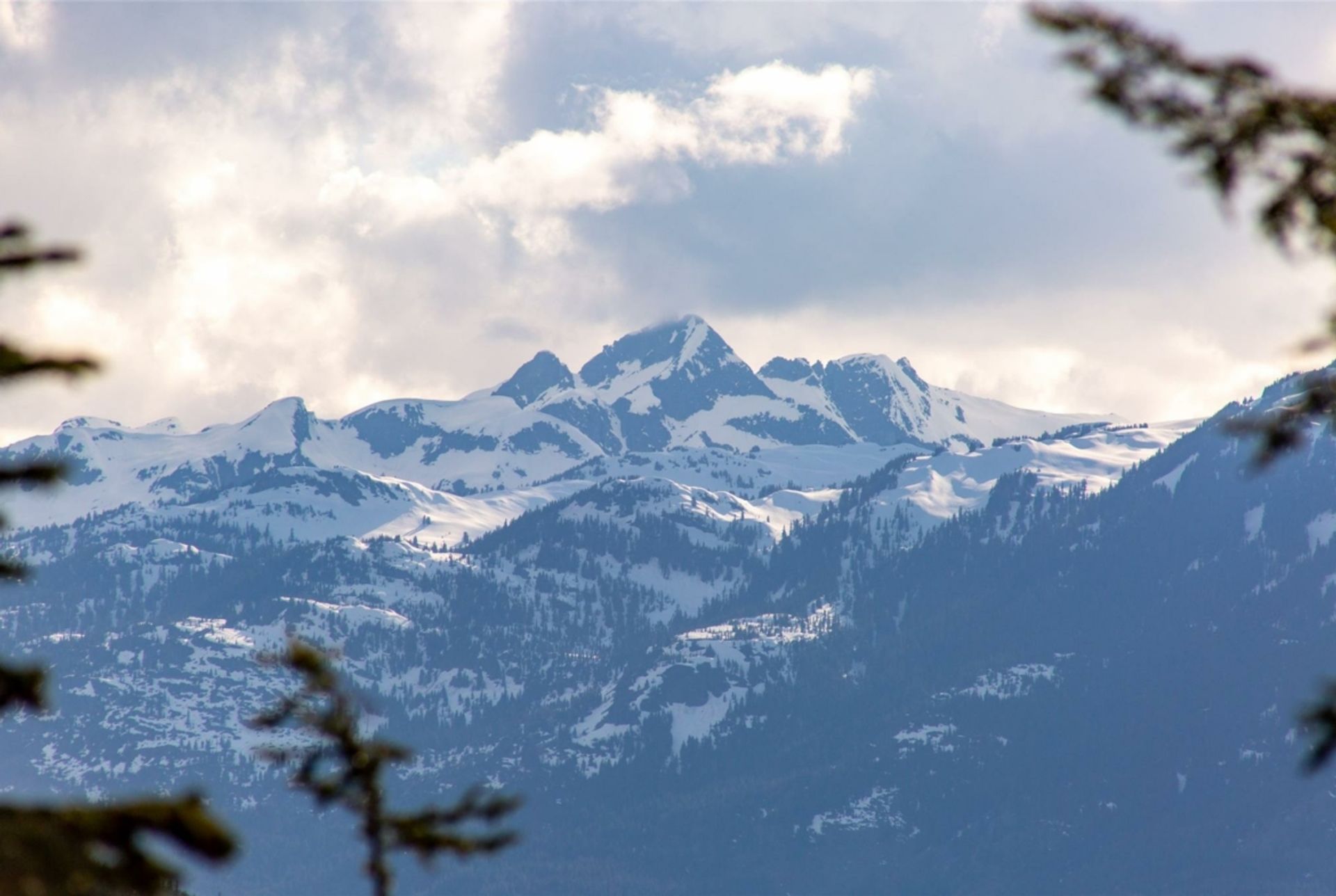 жилой дом в Whistler, British Columbia 12547869