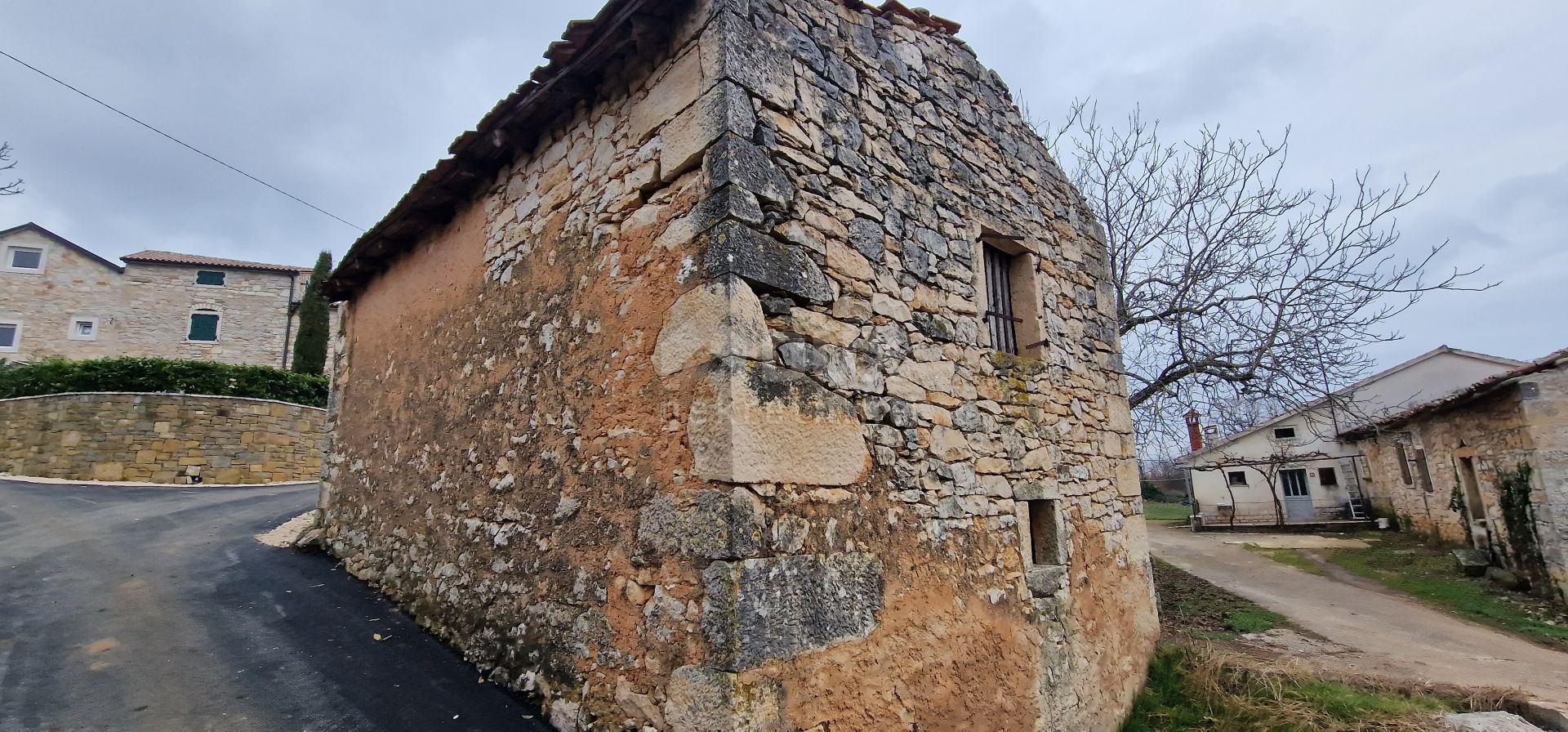 Hus i Motovun, Istria County 12547973