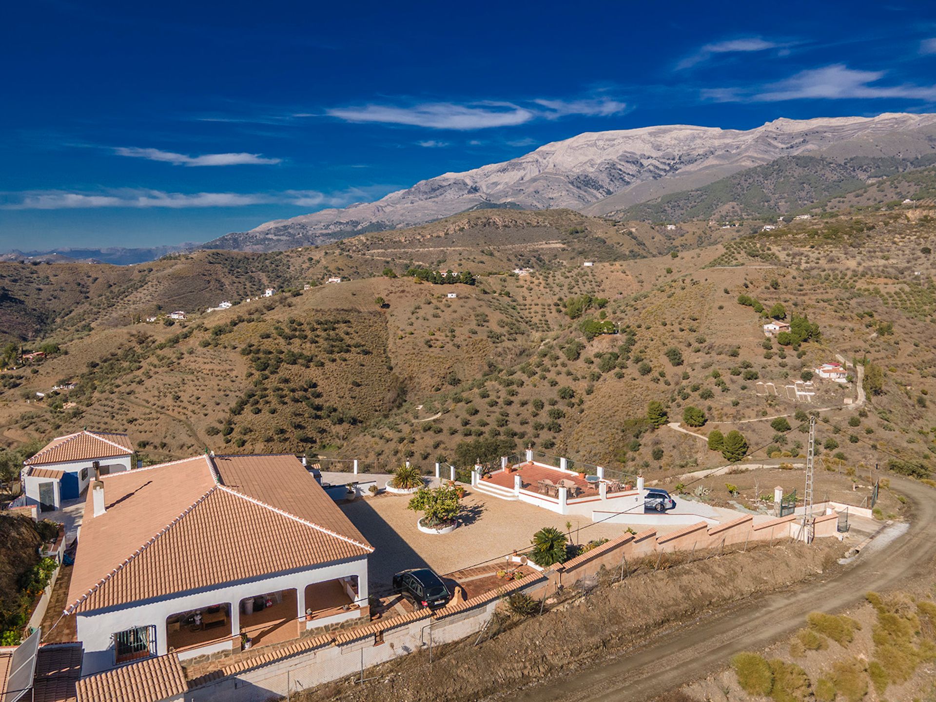 房子 在 Canillas de Albaida, Andalucía 12548098