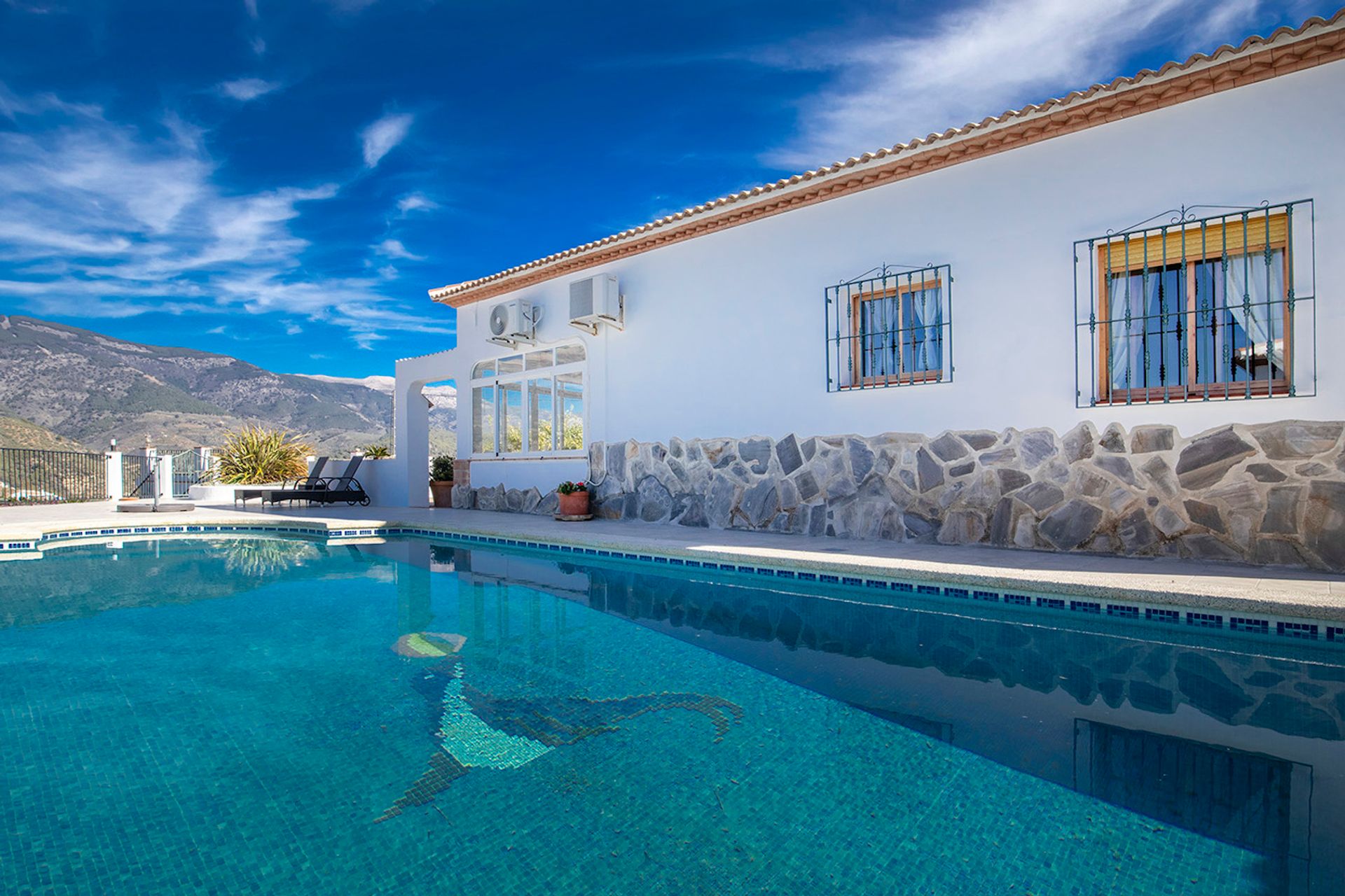 房子 在 Canillas de Albaida, Andalucía 12548098