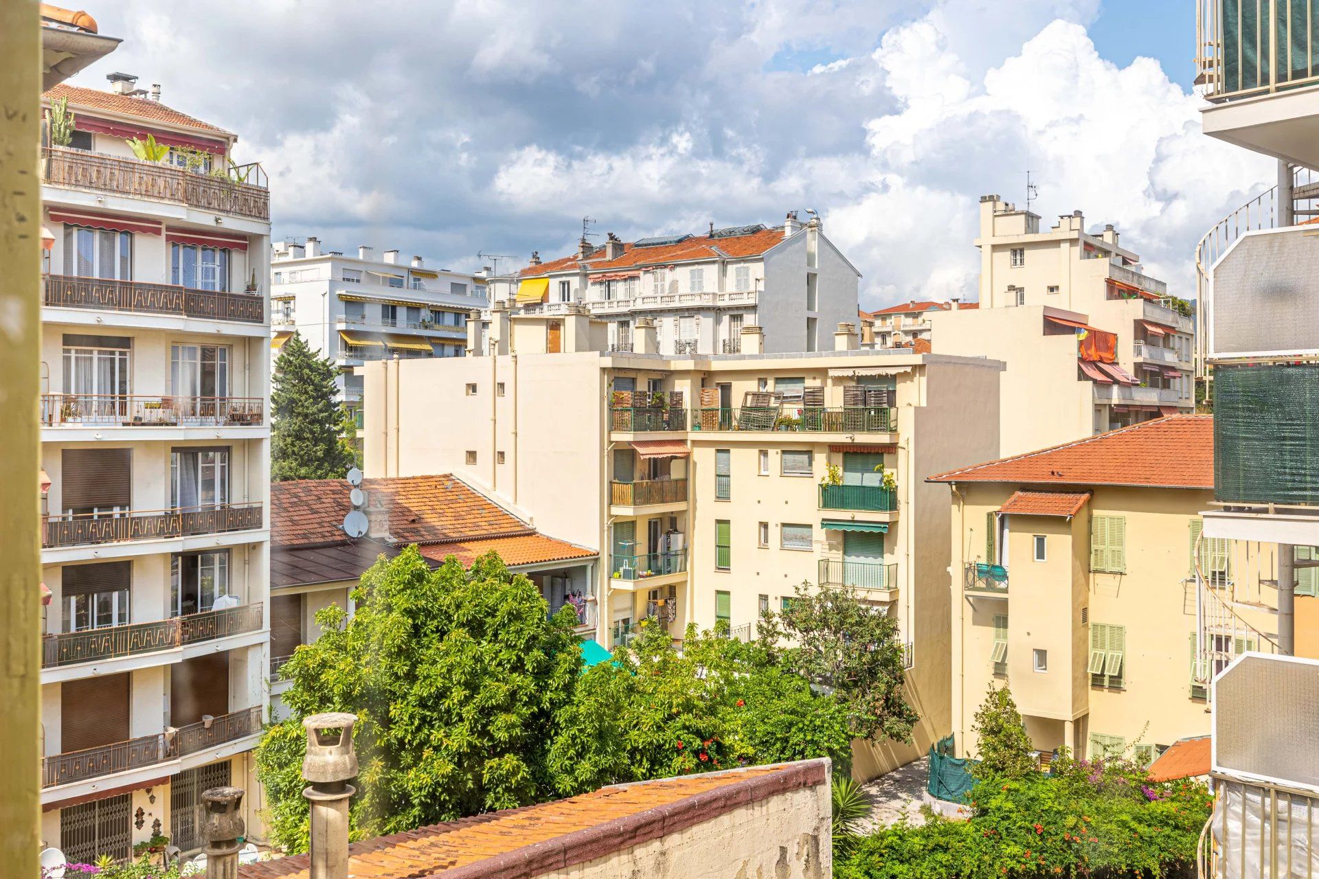 Квартира в Nice, Alpes-Maritimes 12548622