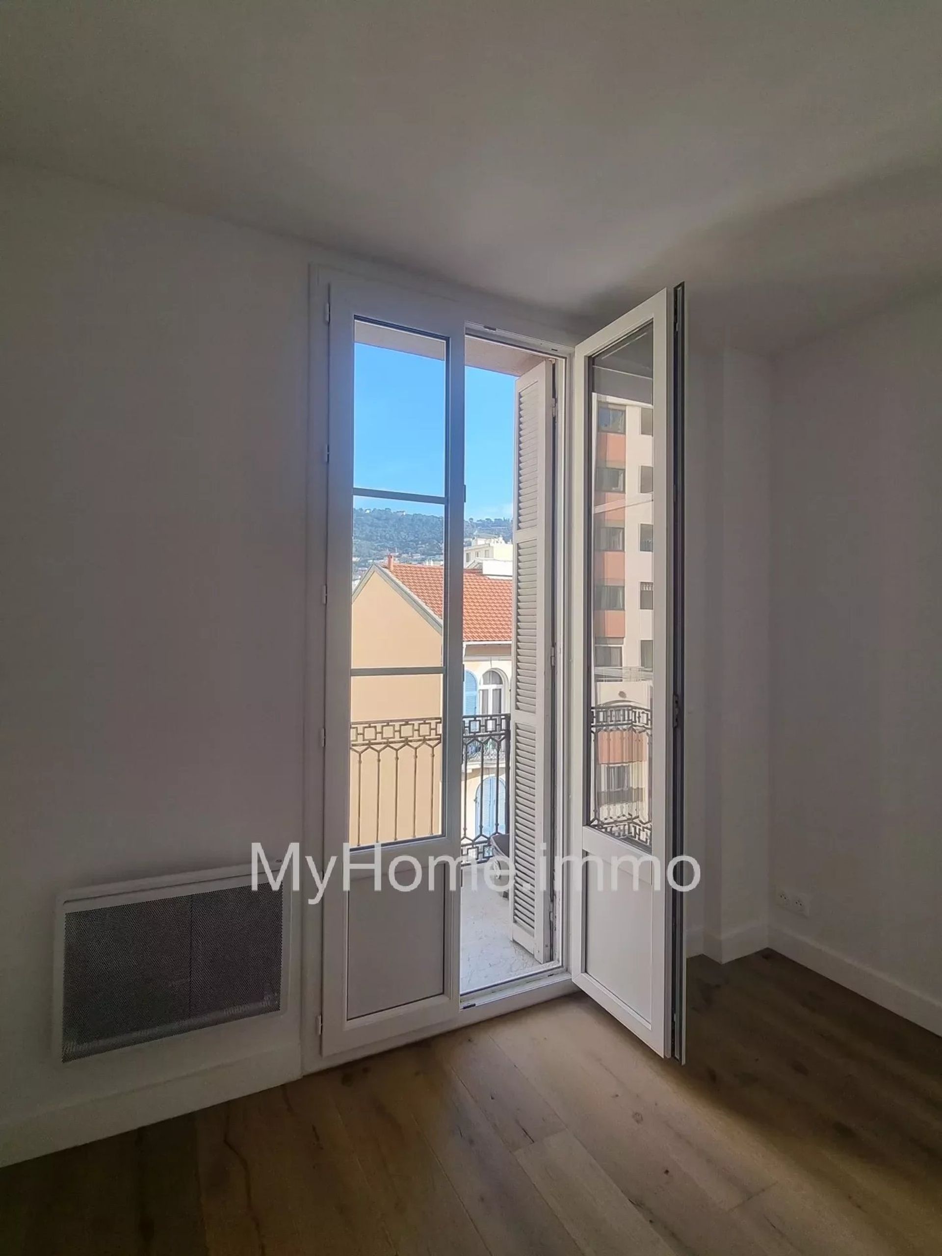 Osakehuoneisto sisään Nice, Alpes-Maritimes 12548624