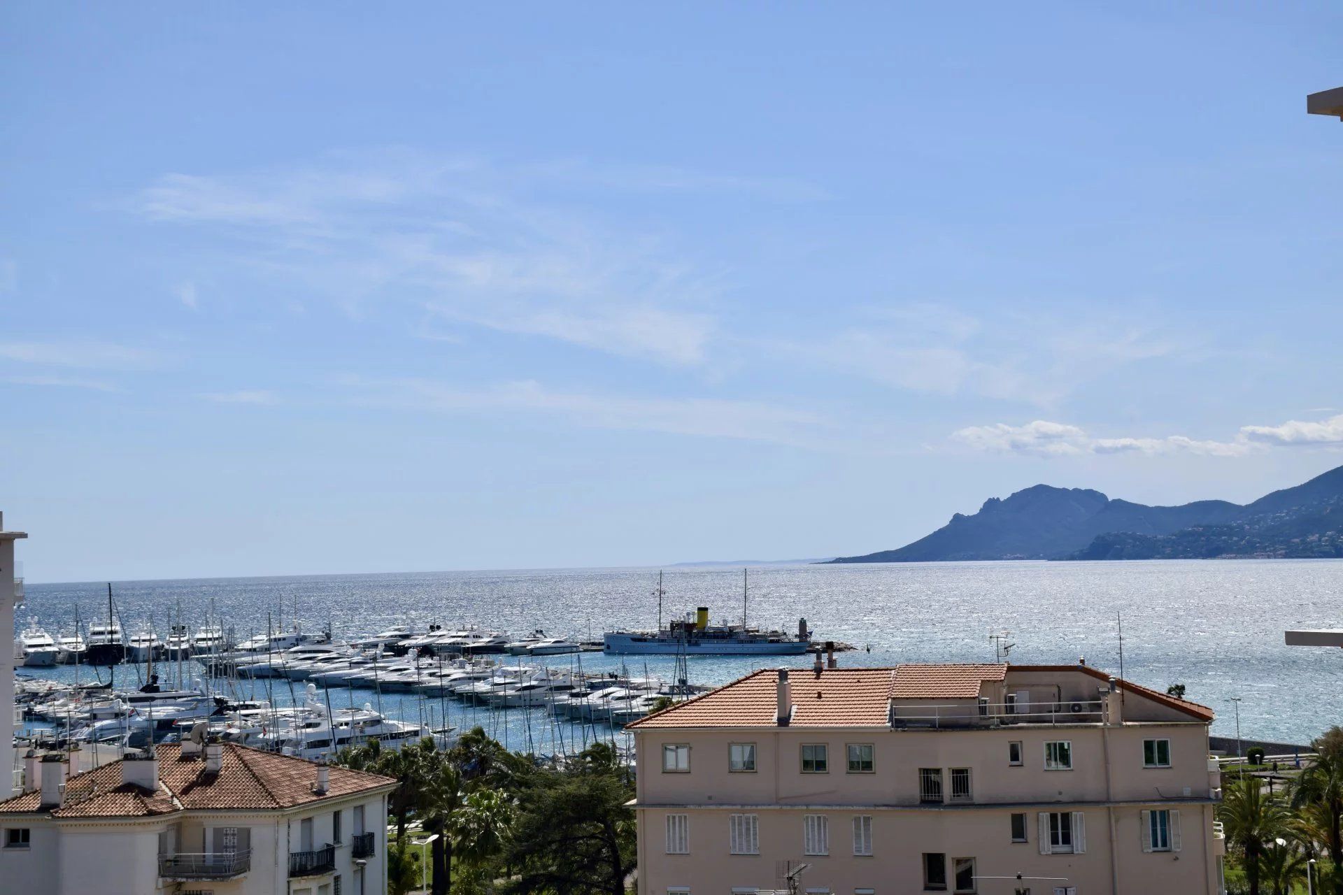 Eigentumswohnung im Cannes, Alpes-Maritimes 12548688