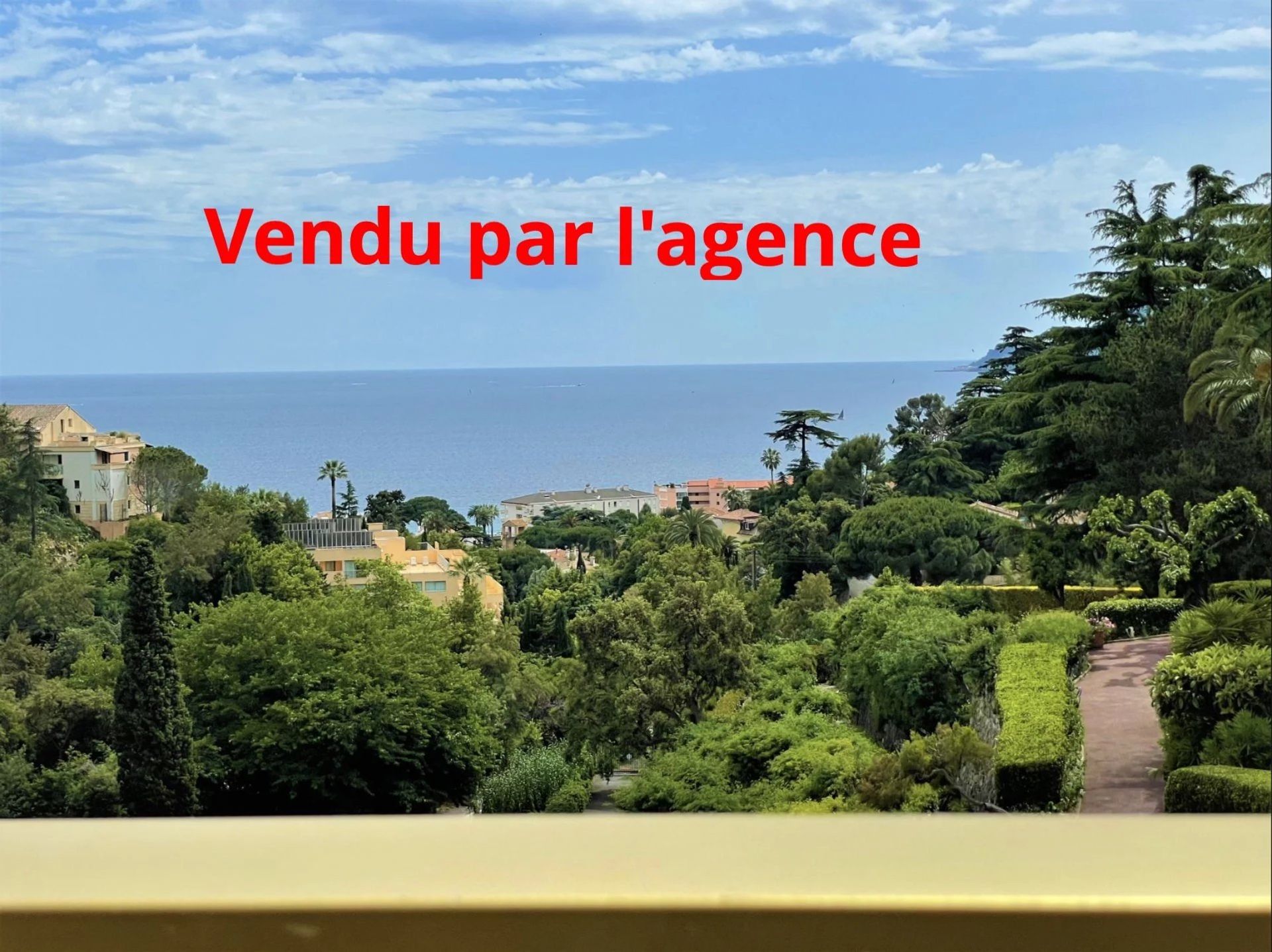 מגורים ב Cannes, Alpes-Maritimes 12548689