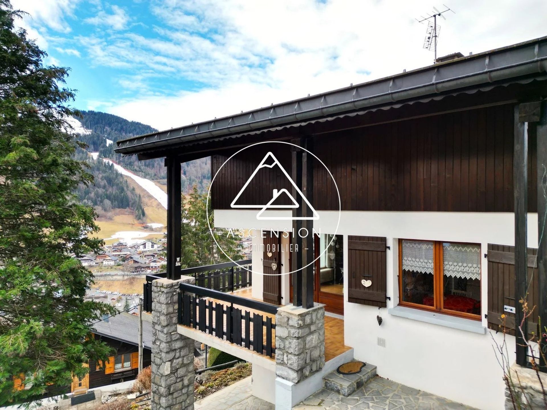 Hus i Morzine, Haute-Savoie 12548754