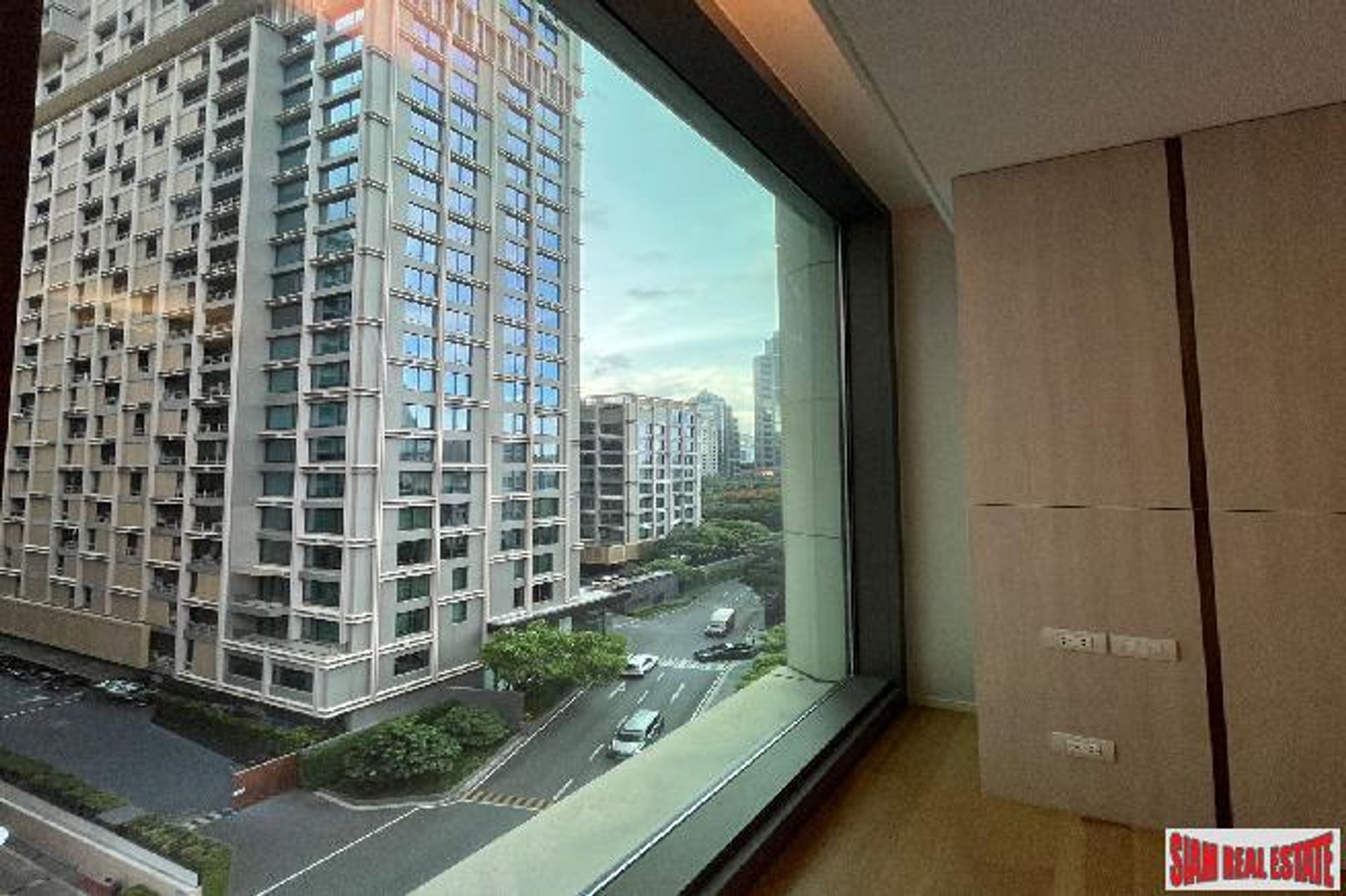 Condominium in Pathum Wan, Krung Thep Maha Nakhon 12549291