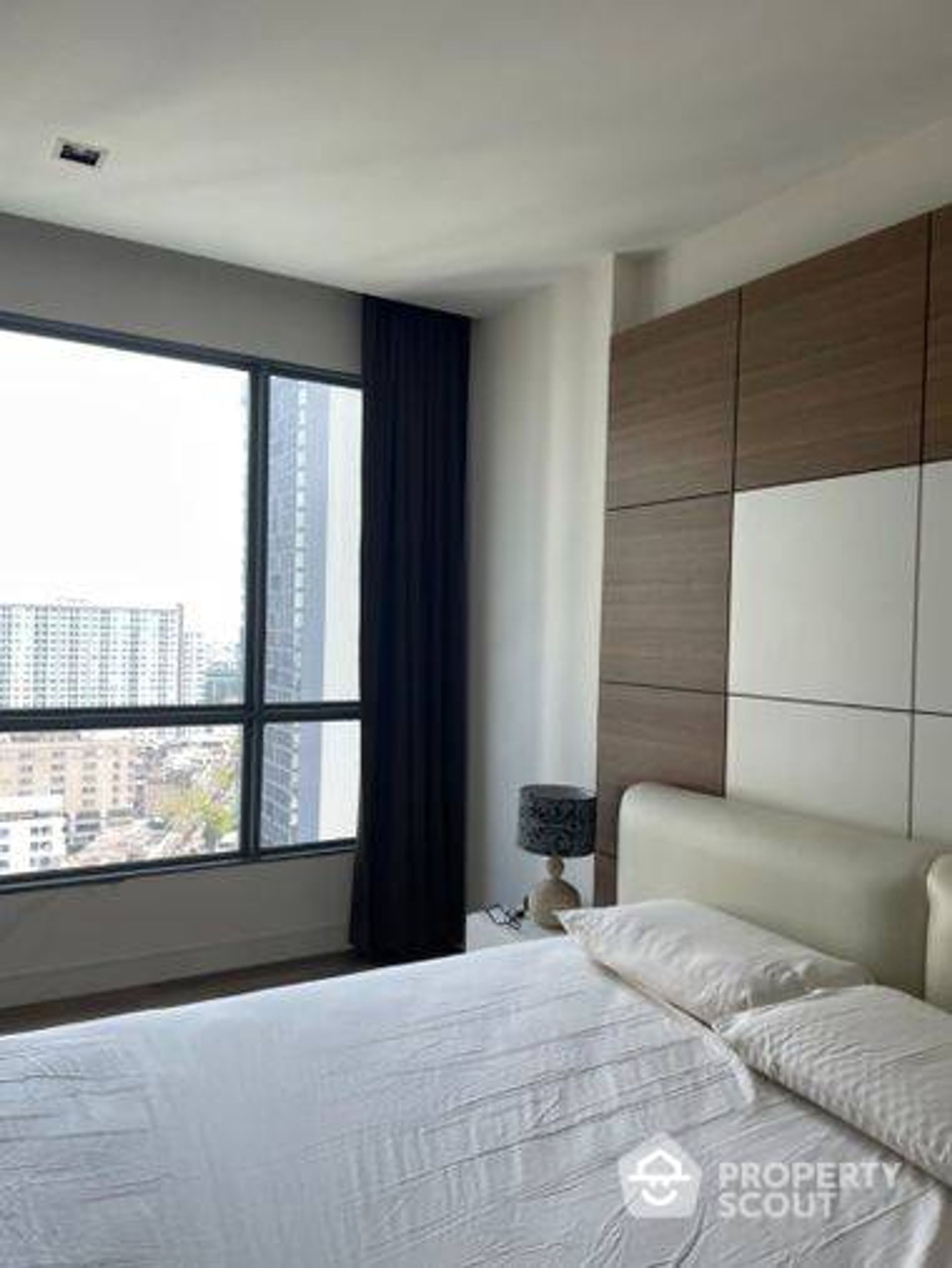 Condominium dans Phra Khanong, Krung Thep Maha Nakhon 12550231