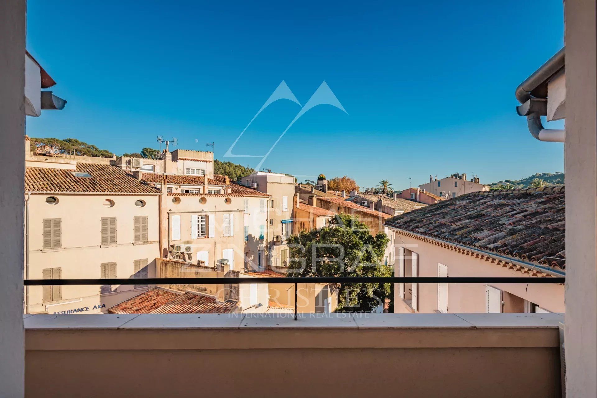 Condominio nel Saint-Tropez, Var 12550414