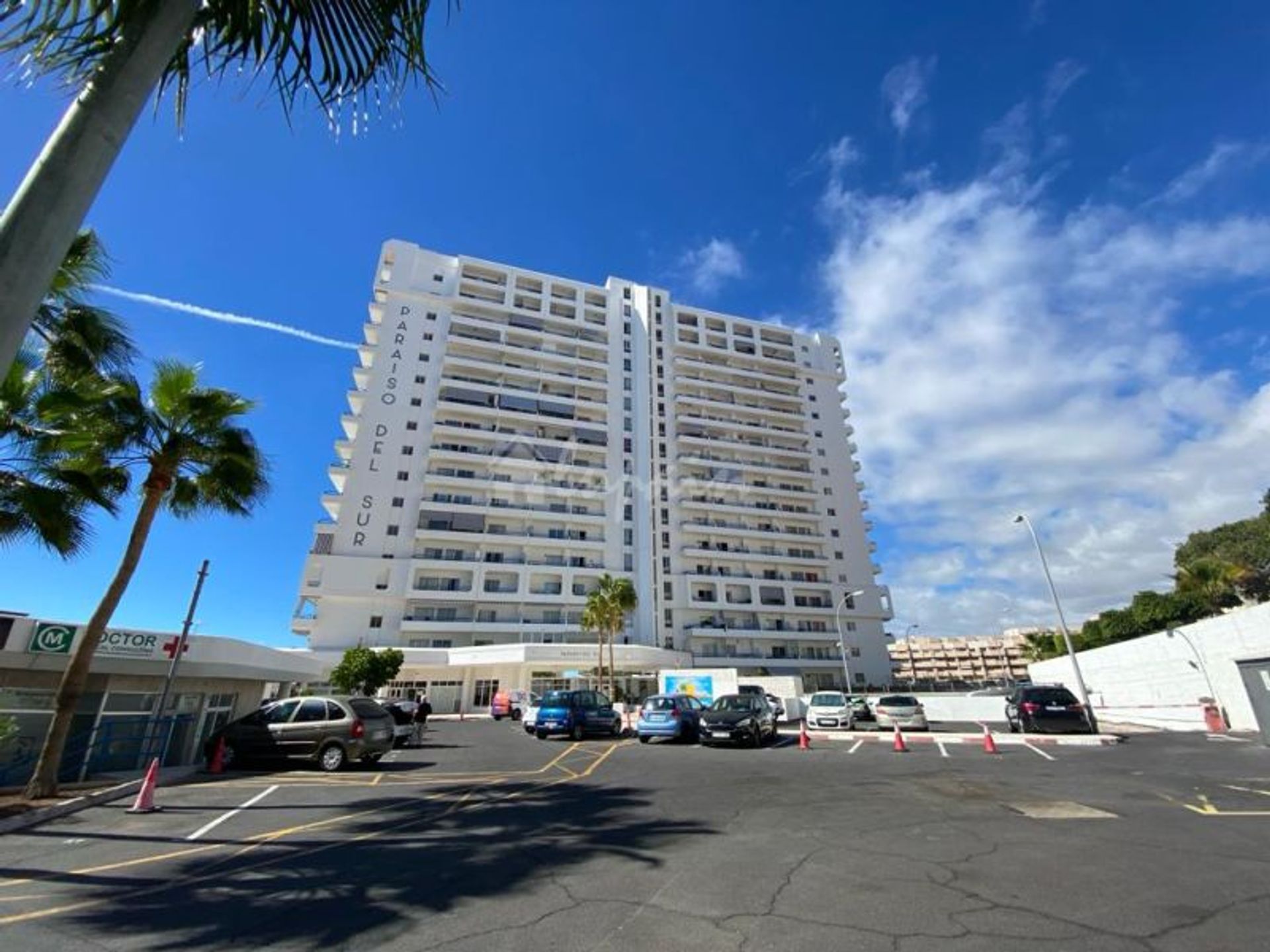 Condominium in Adeje, Canarias 12551049