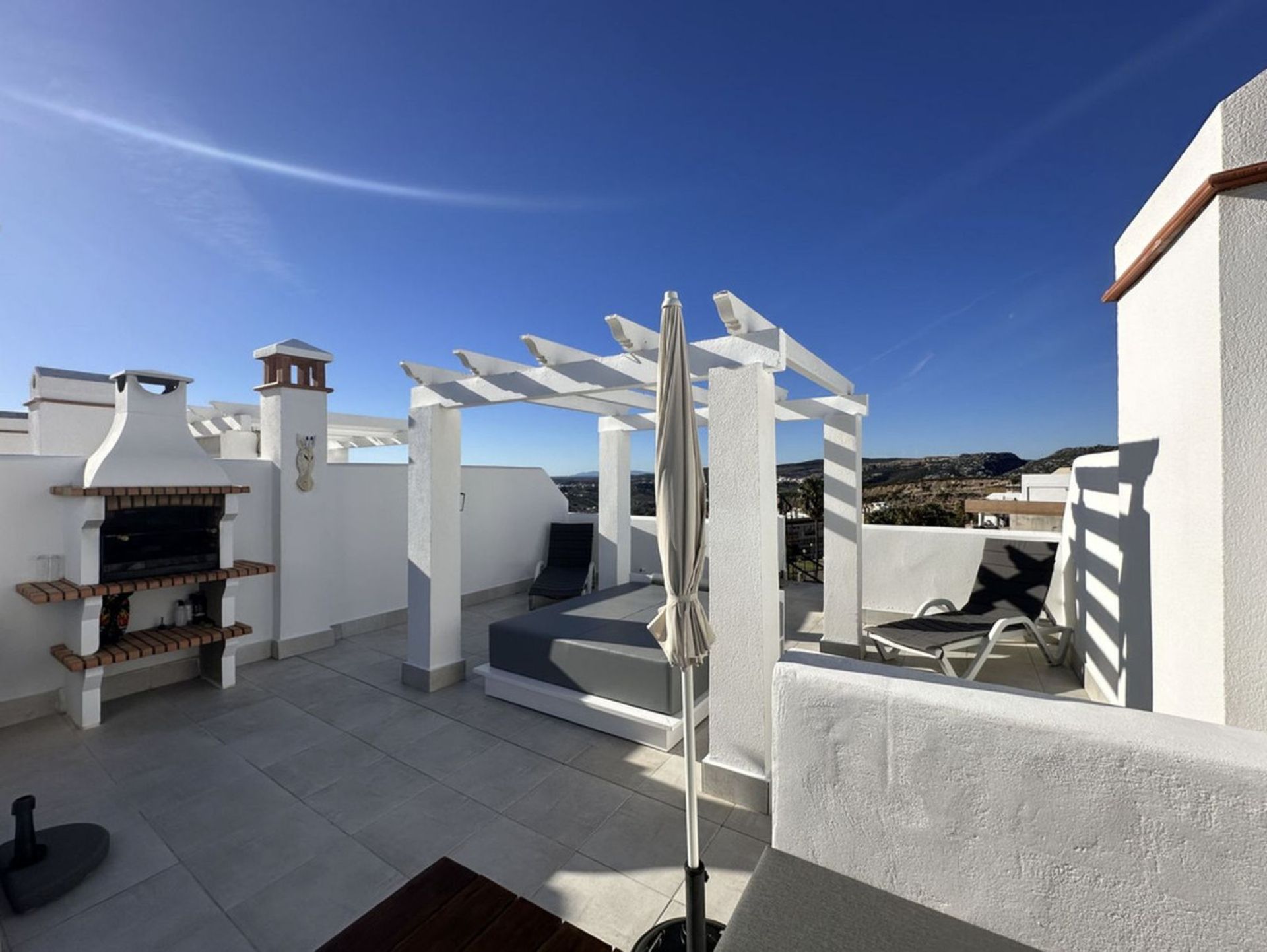 Condominium in Casares, Andalusia 12551154