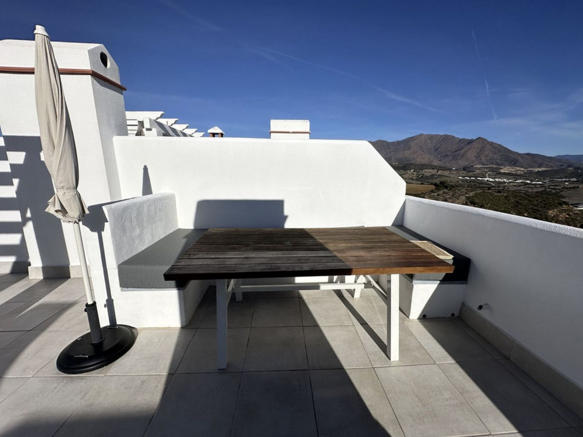 Condominium in Casares, Andalusia 12551154