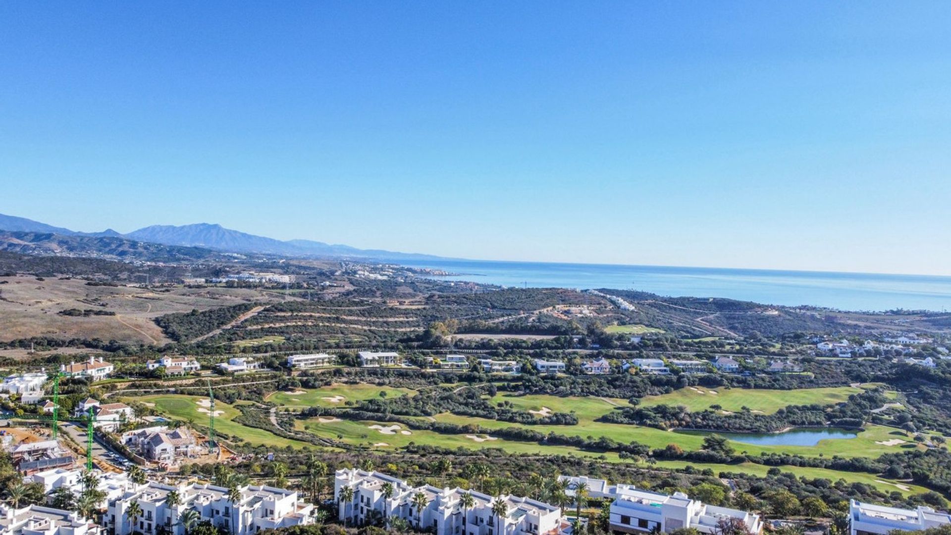 Condominium in Casares, Andalusia 12551154