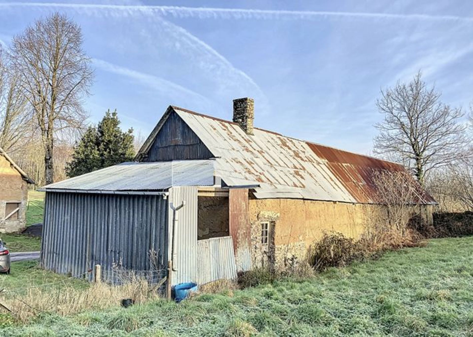 Otro en Muneville-le-Bingard, Normandie 12551297