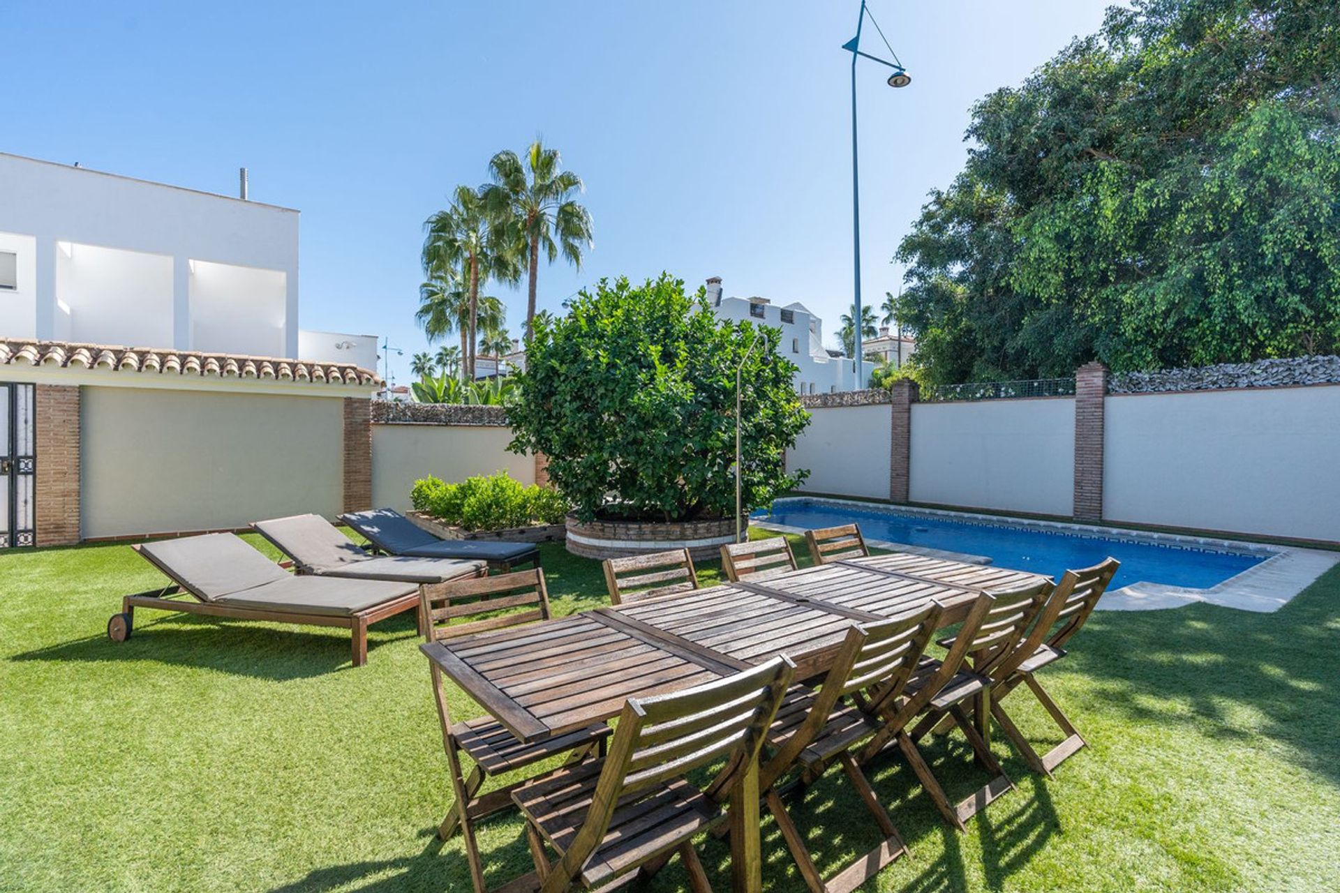 Casa nel San Pedro de Alcántara, Andalusia 12551839