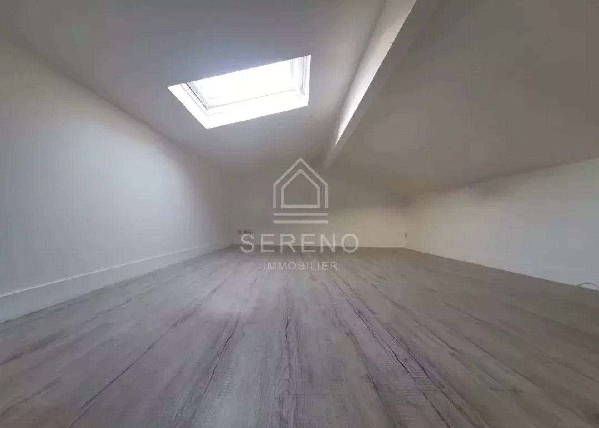 Condominio en Montreuil, Seine-Saint-Denis 12552451