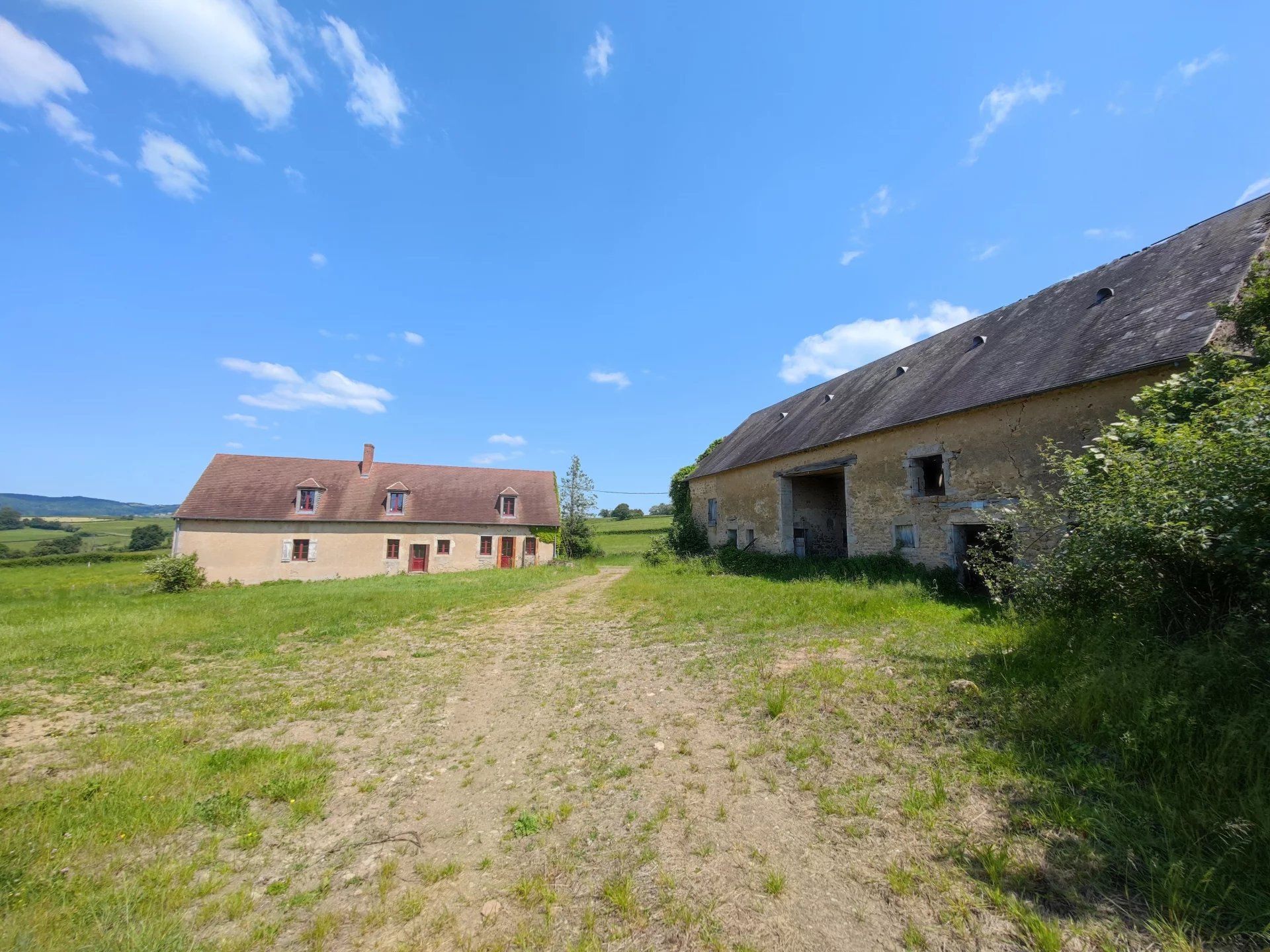 Casa nel Sainte-Livrade-sur-Lot, Nouvelle-Aquitaine 12552452