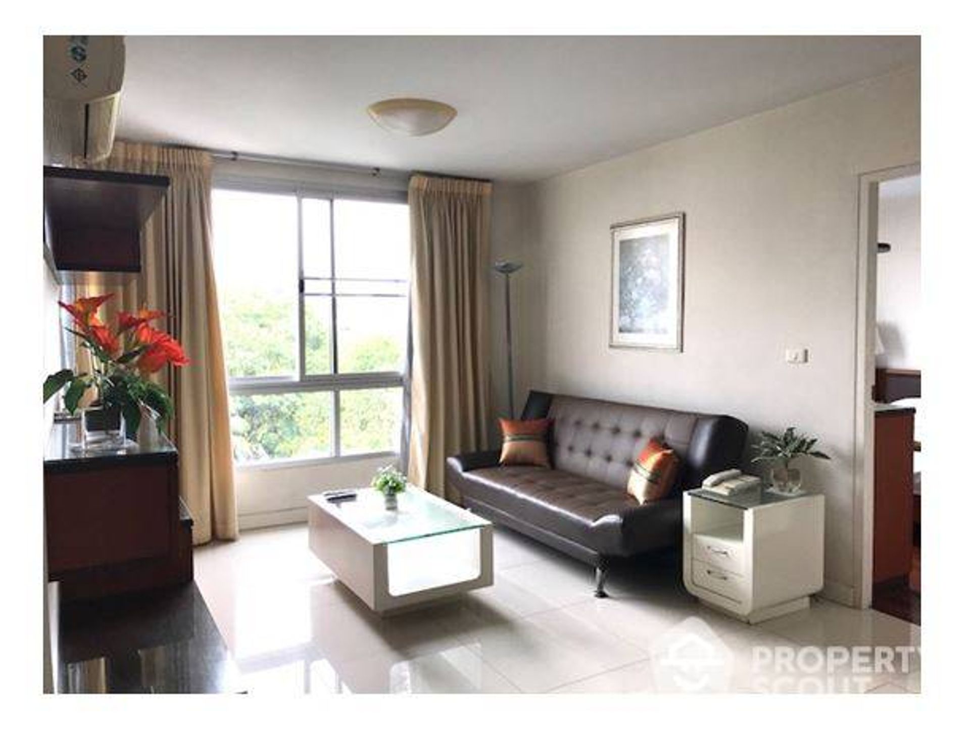 Osakehuoneisto sisään Watthana, Krung Thep Maha Nakhon 12552808