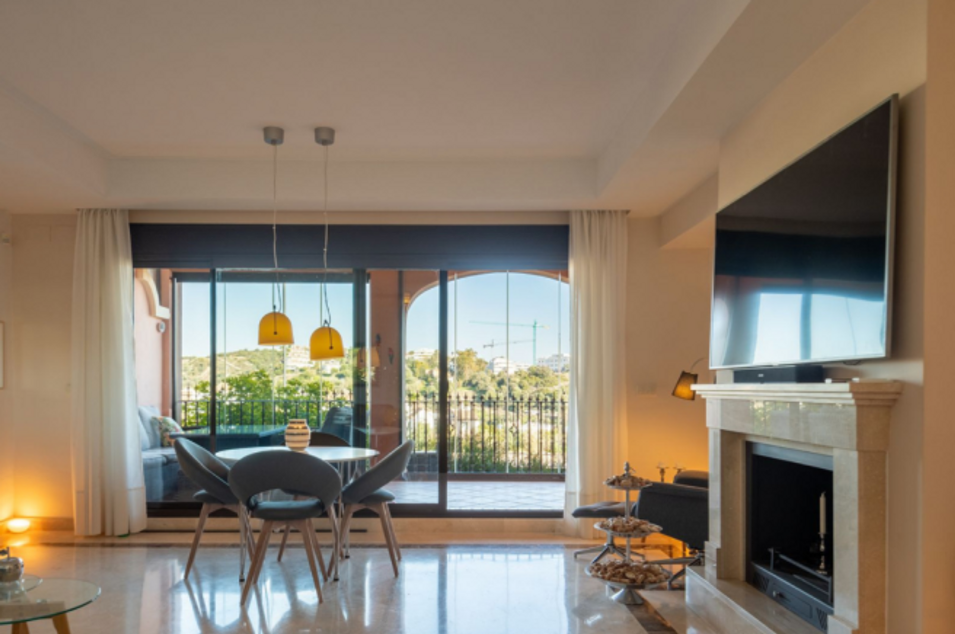 Condominium in Estepona, Andalusië 12552908