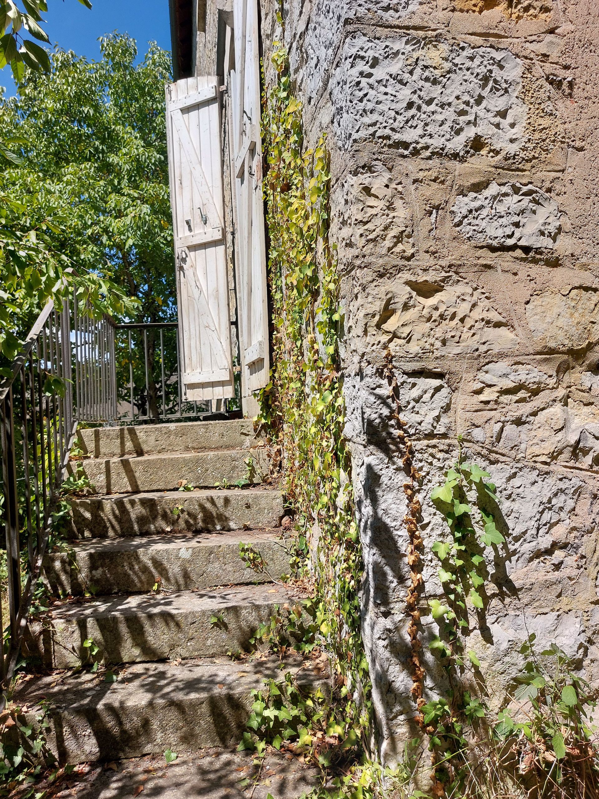 Outro no Villefranche-de-Rouergue, Occitanie 12552913