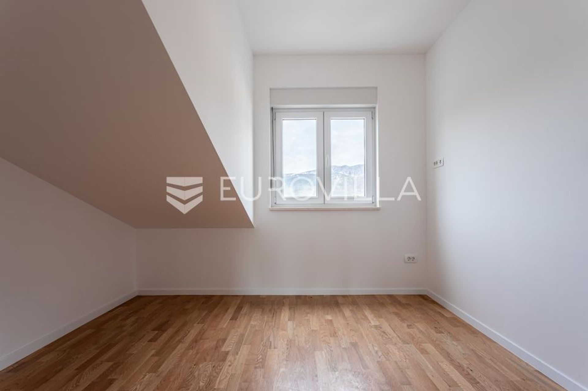 Condominium dans Strozanac, Splitsko-Dalmatinska Zupanija 12554038