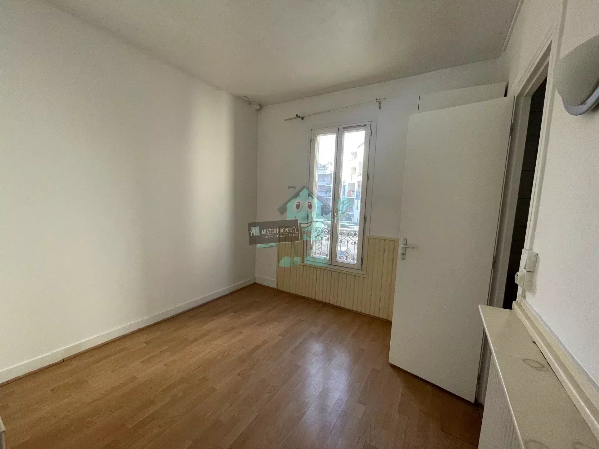 Condominio nel Le Pecq, Ile-de-France 12554787