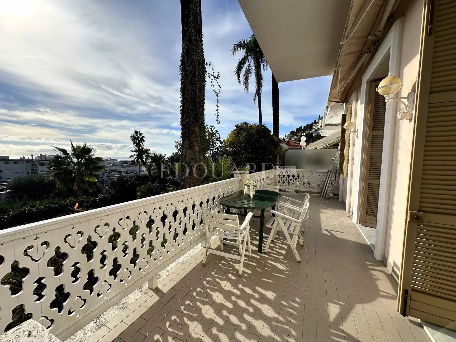 Condominium in Menton, Alpes-Maritimes 12554810