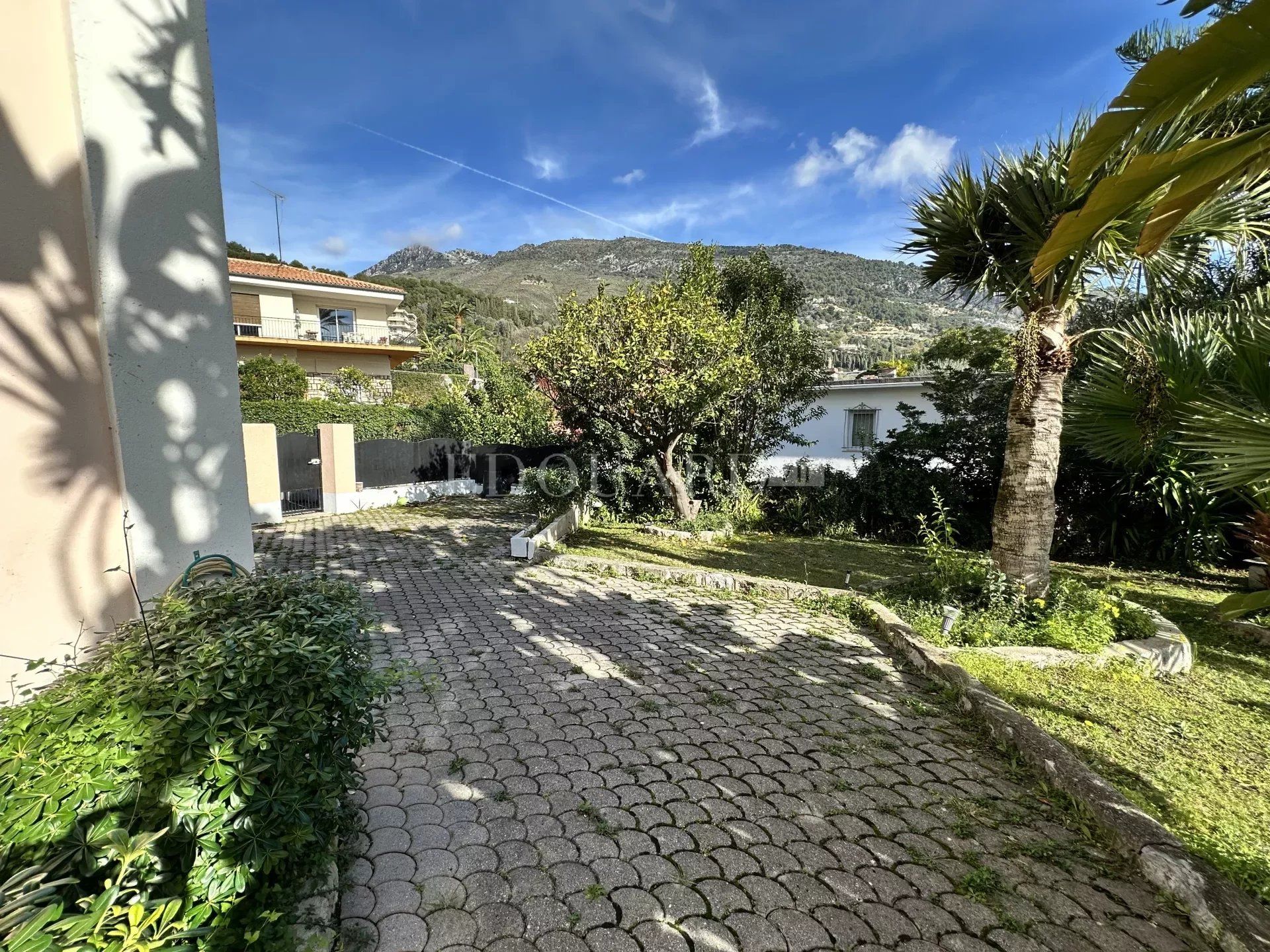 Condominium in Menton, Alpes-Maritimes 12554810