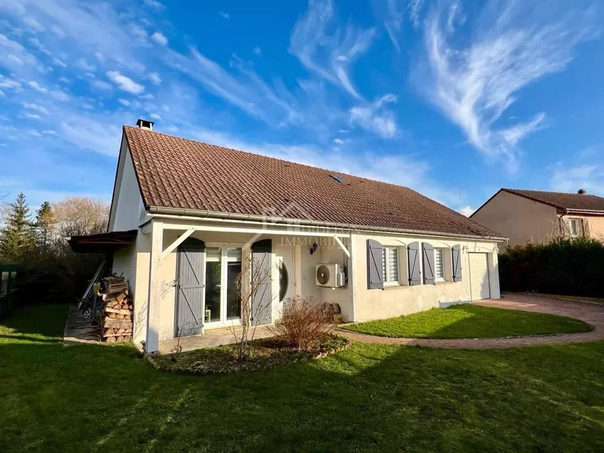 Residential in Rémilly, Moselle 12555776