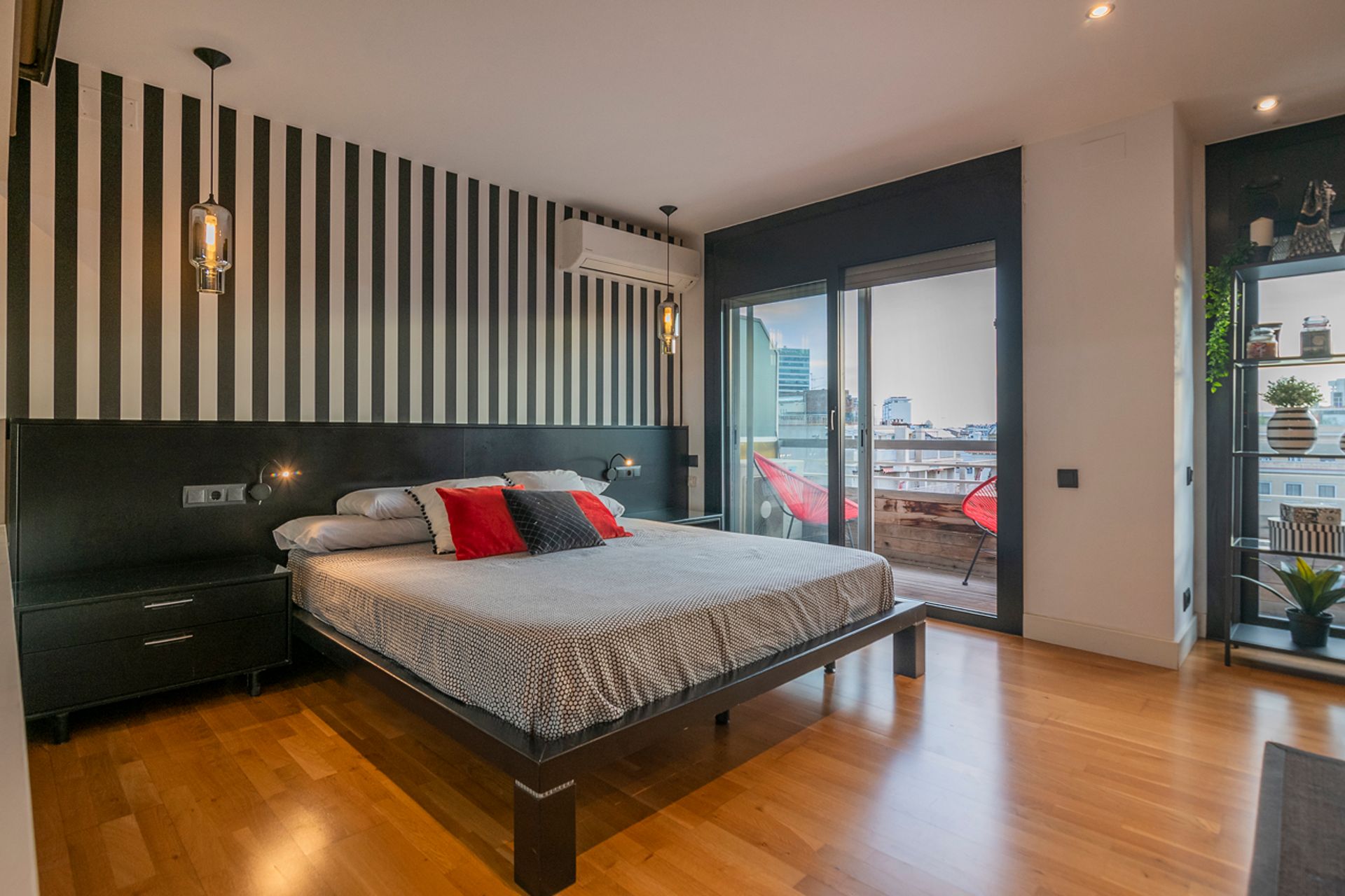 Condominium dans Barcelone, Carrer de Muntaner 12555929