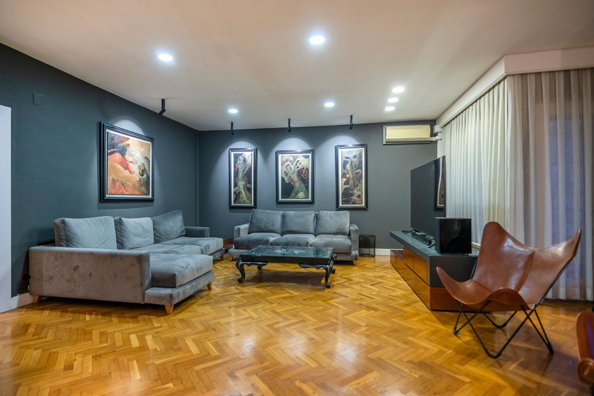 Condominio nel Barcelona, Carrer de Muntaner 12555929