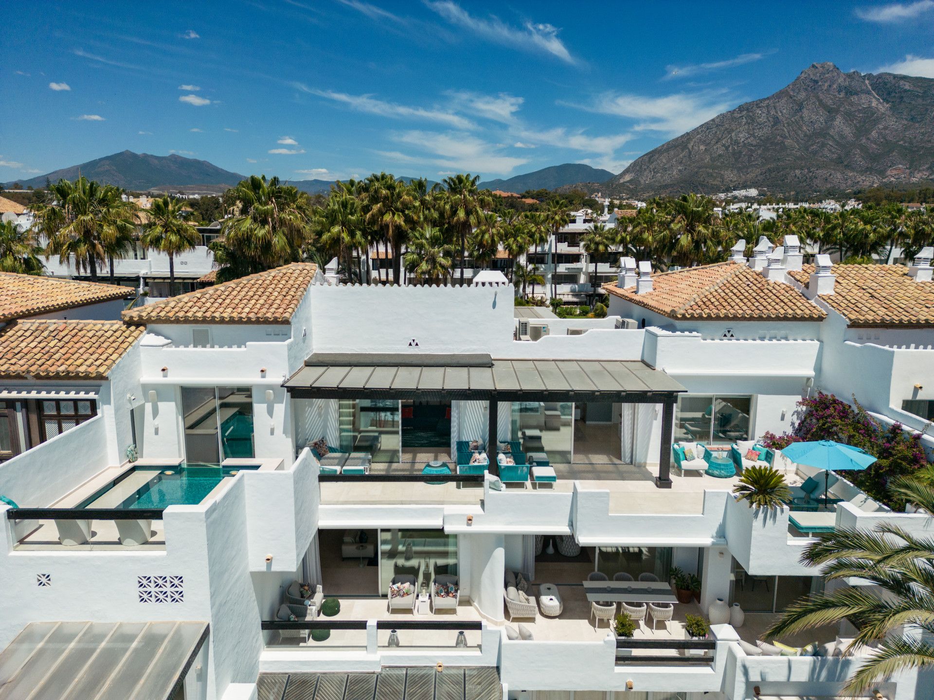 Condominium in Marbella, Andalucía 12556065