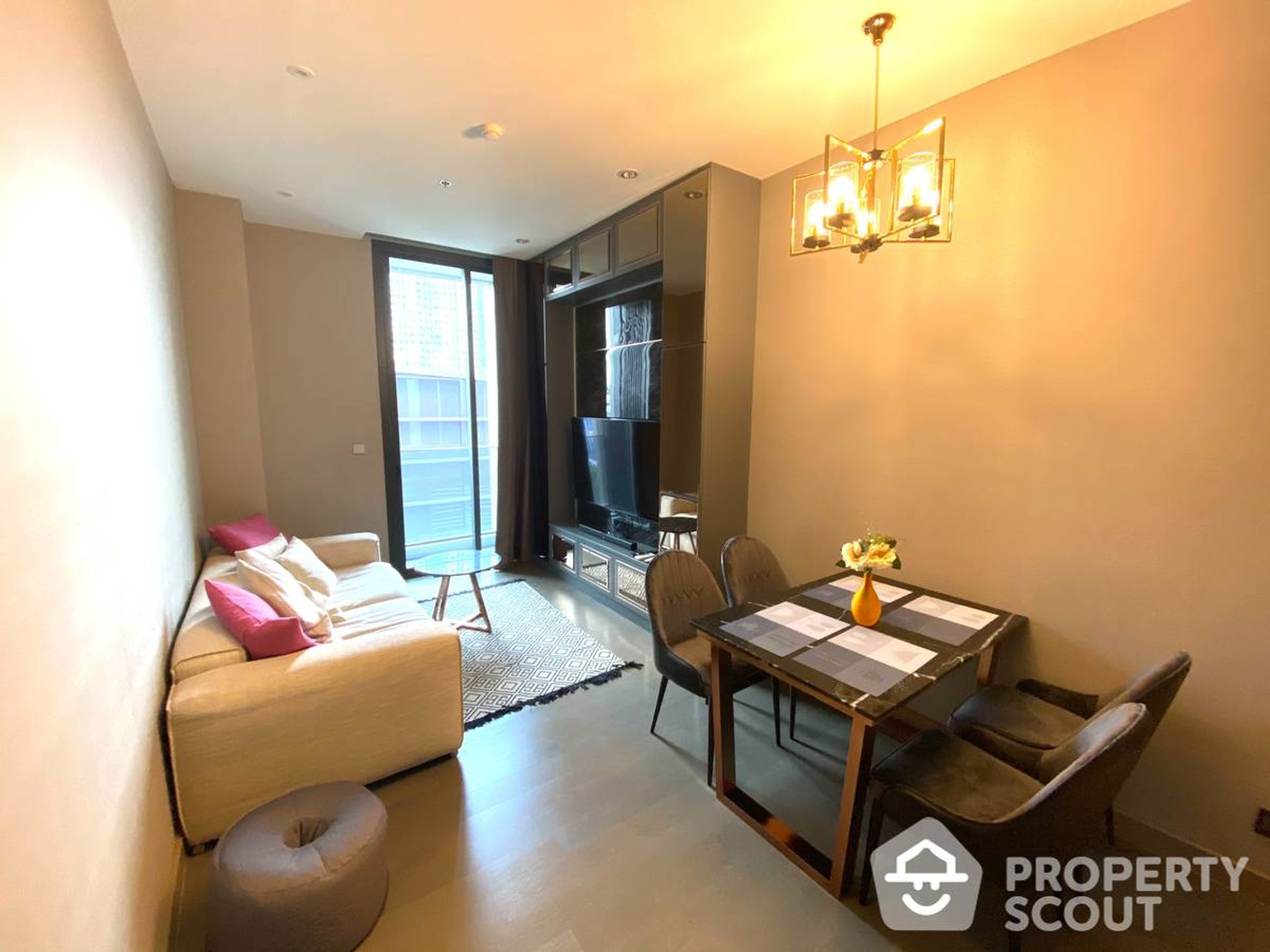 Condominium in Ban Na Song, Krung Thep Maha Nakhon 12556471