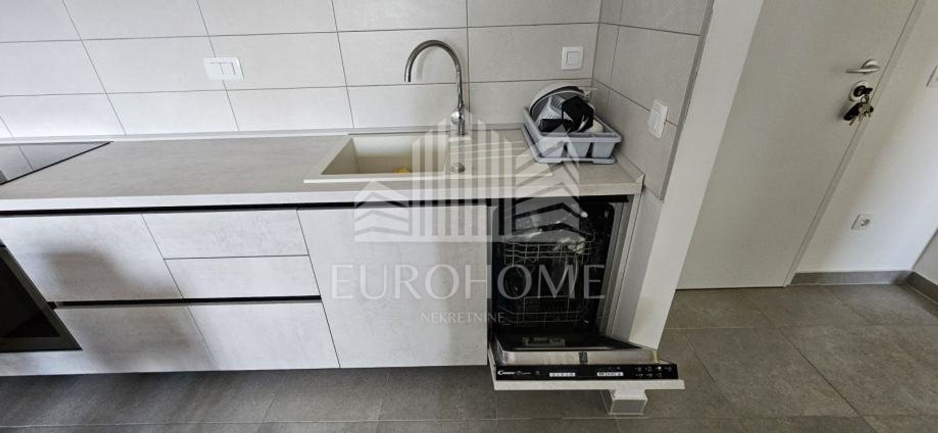 Condominio en Brodarica, Zadarska Županija 12556504