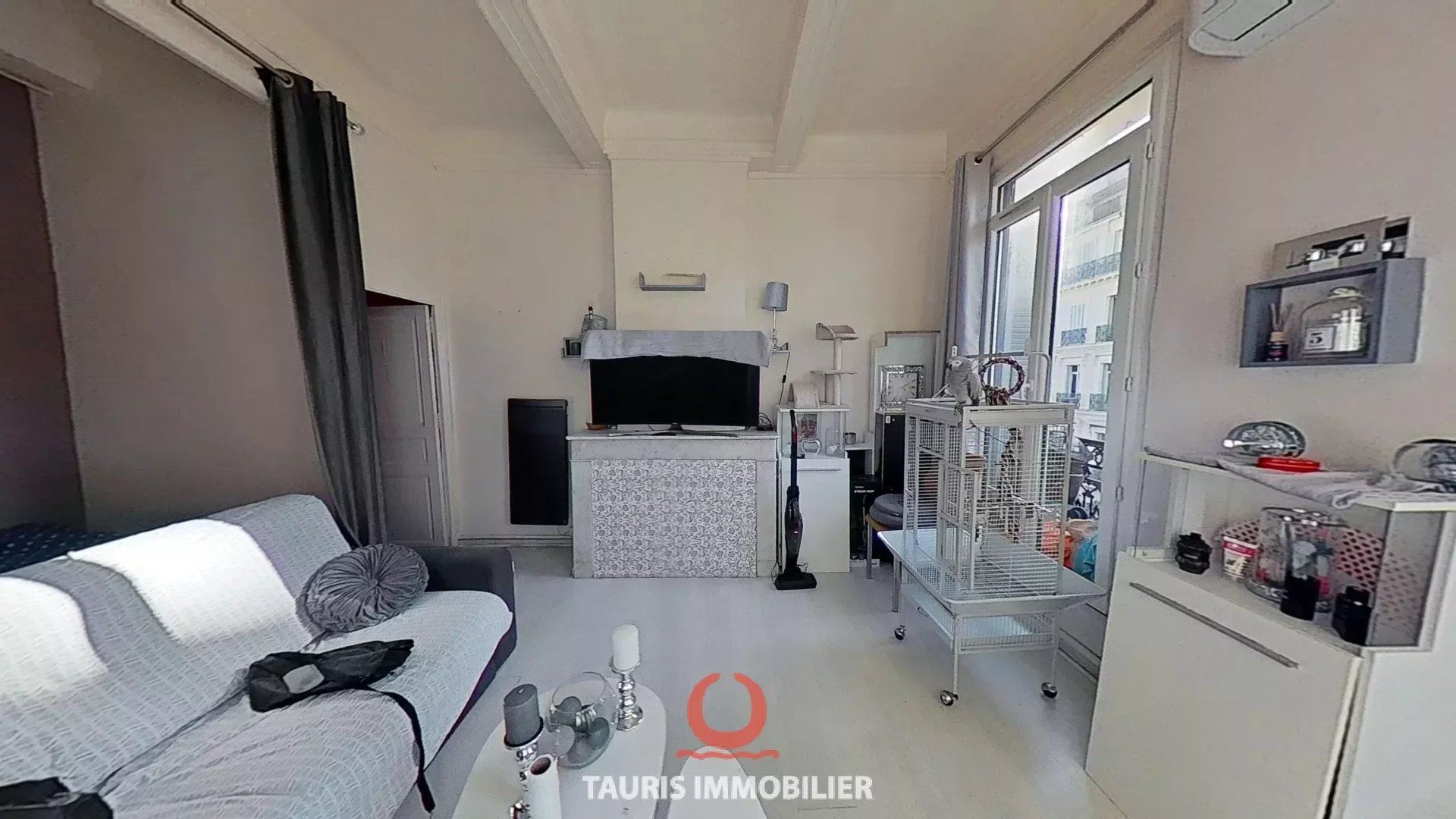 Condominium dans Marseille, Provence-Alpes-Côte d'Azur 12556593